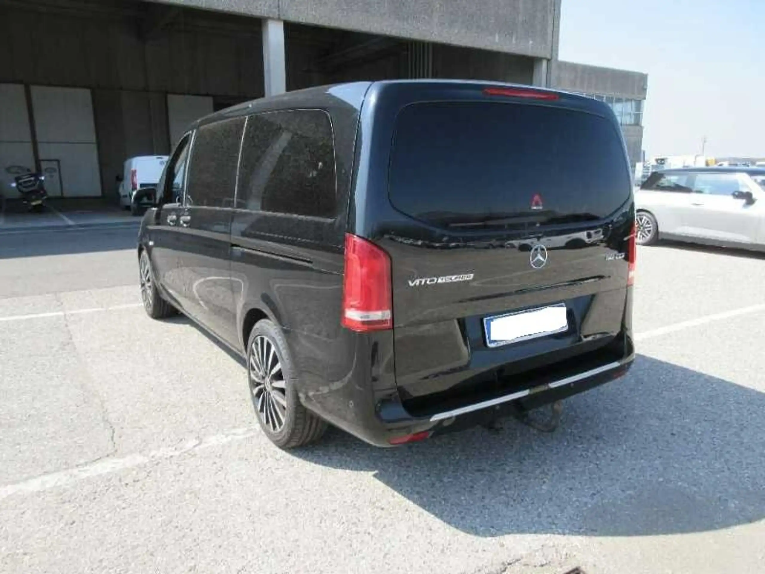 Mercedes-Benz - Vito