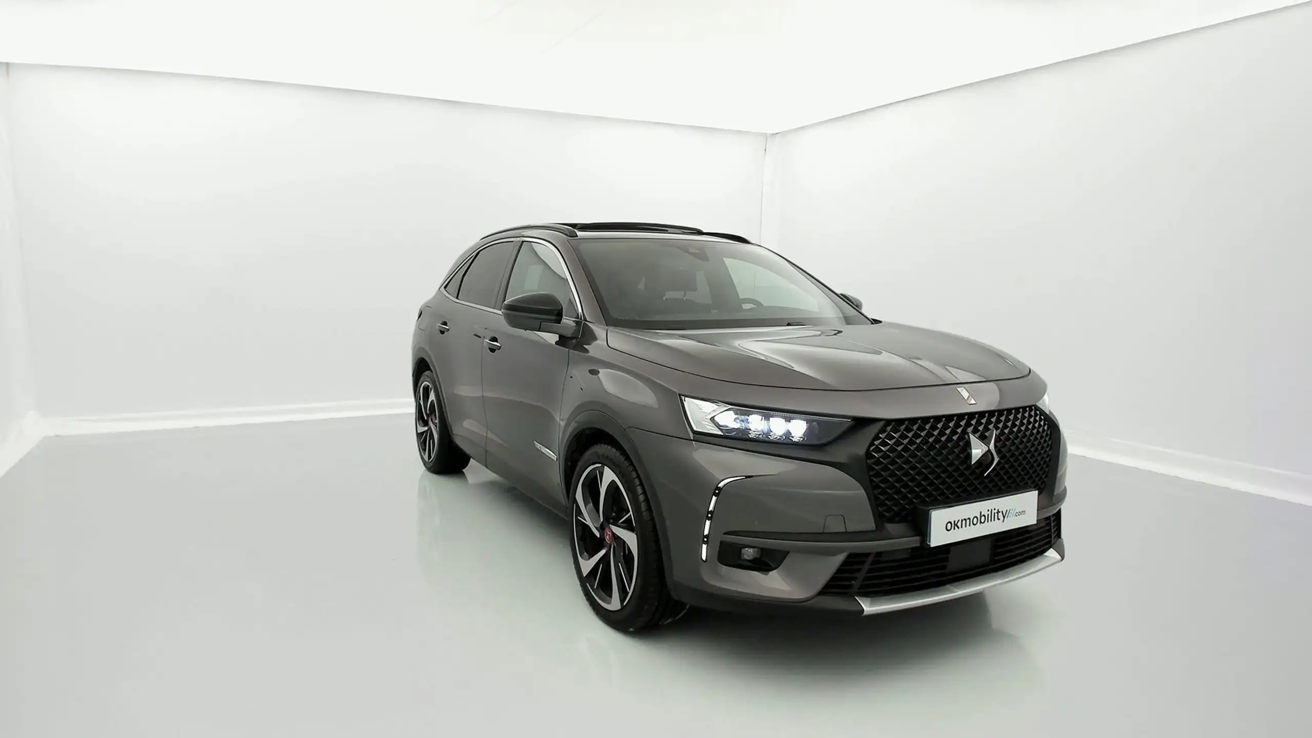 DS Automobiles - DS 7 Crossback