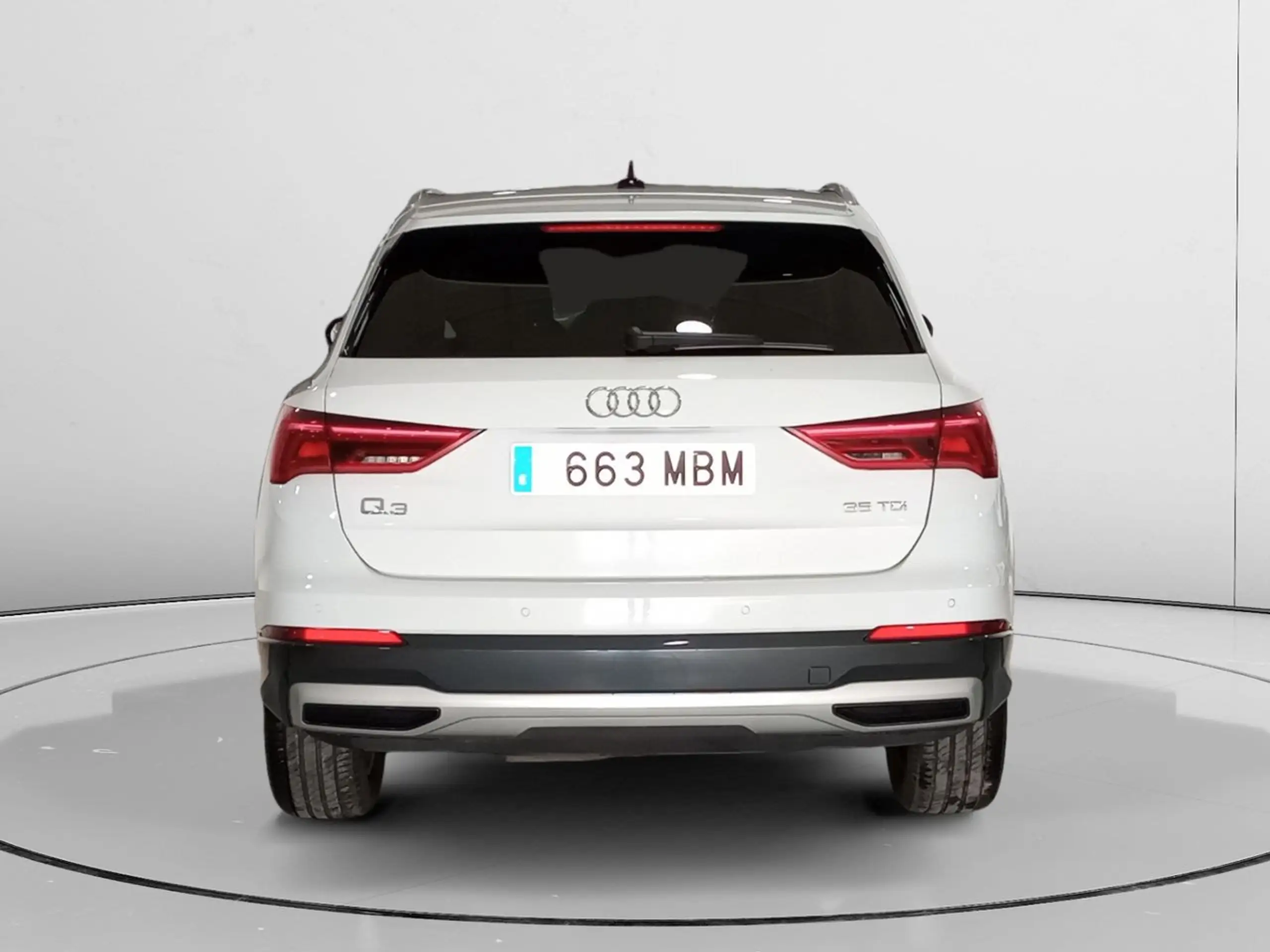 Audi - Q3