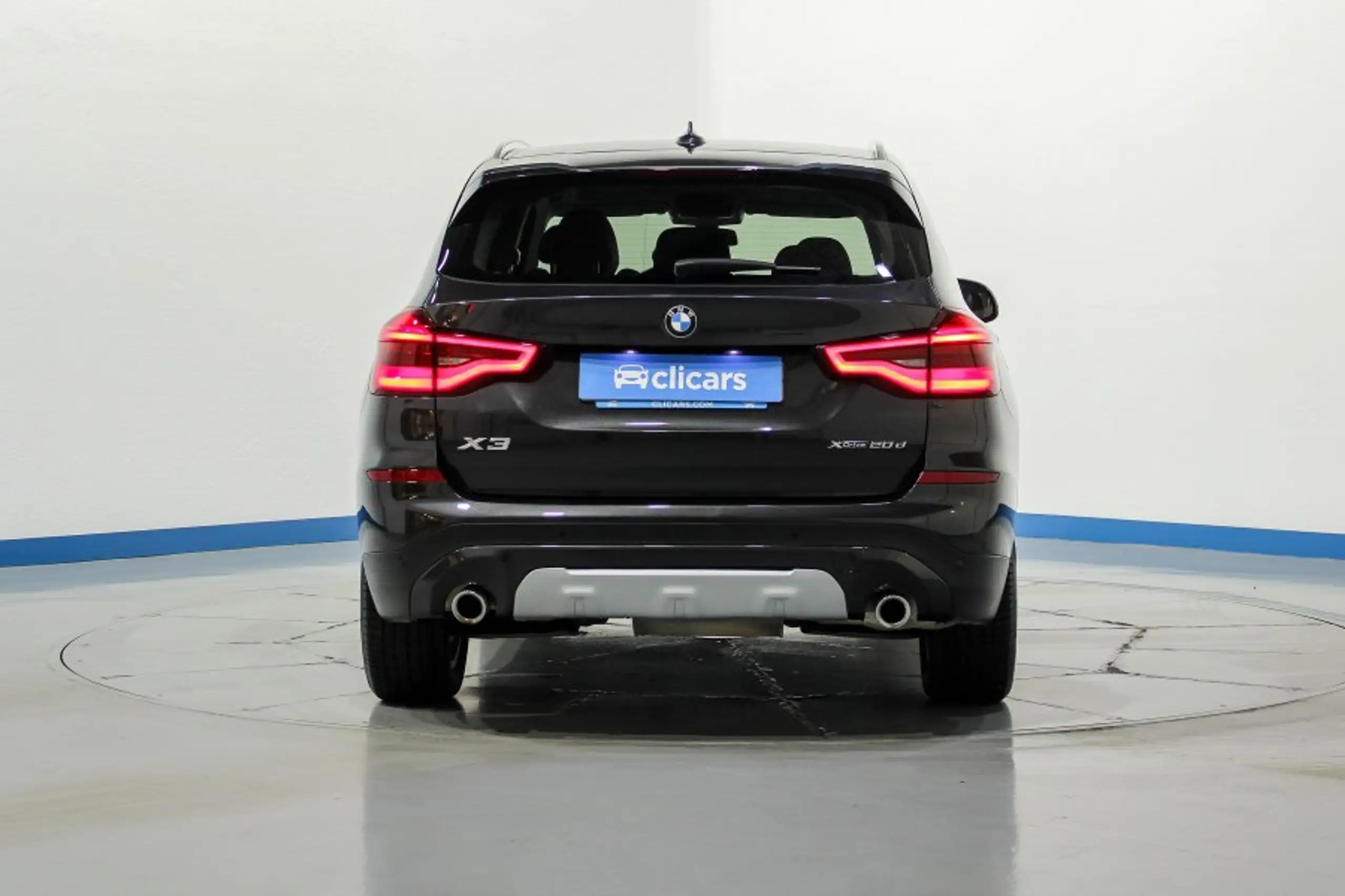 BMW - X3