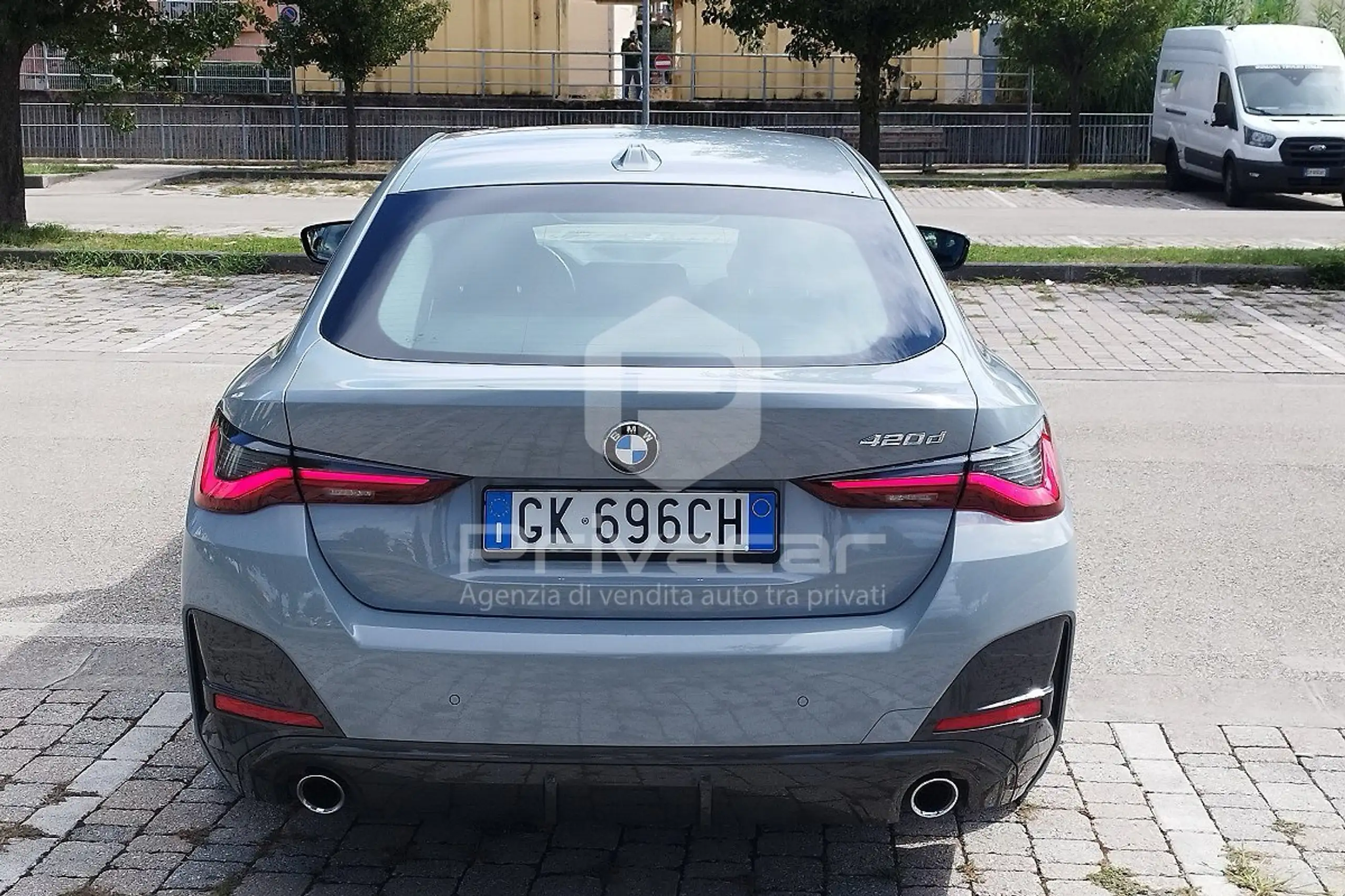 BMW - 420