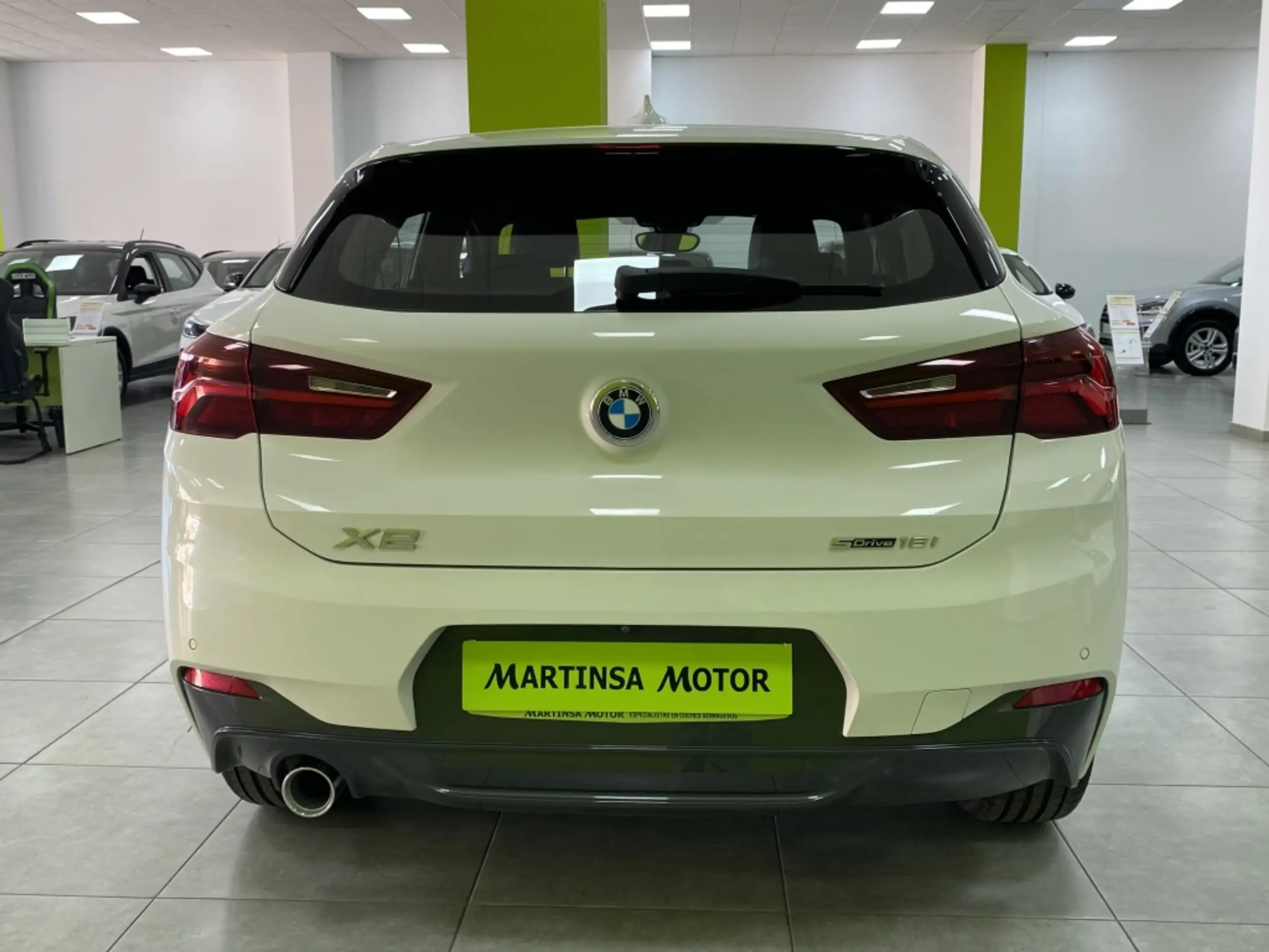 BMW - X2