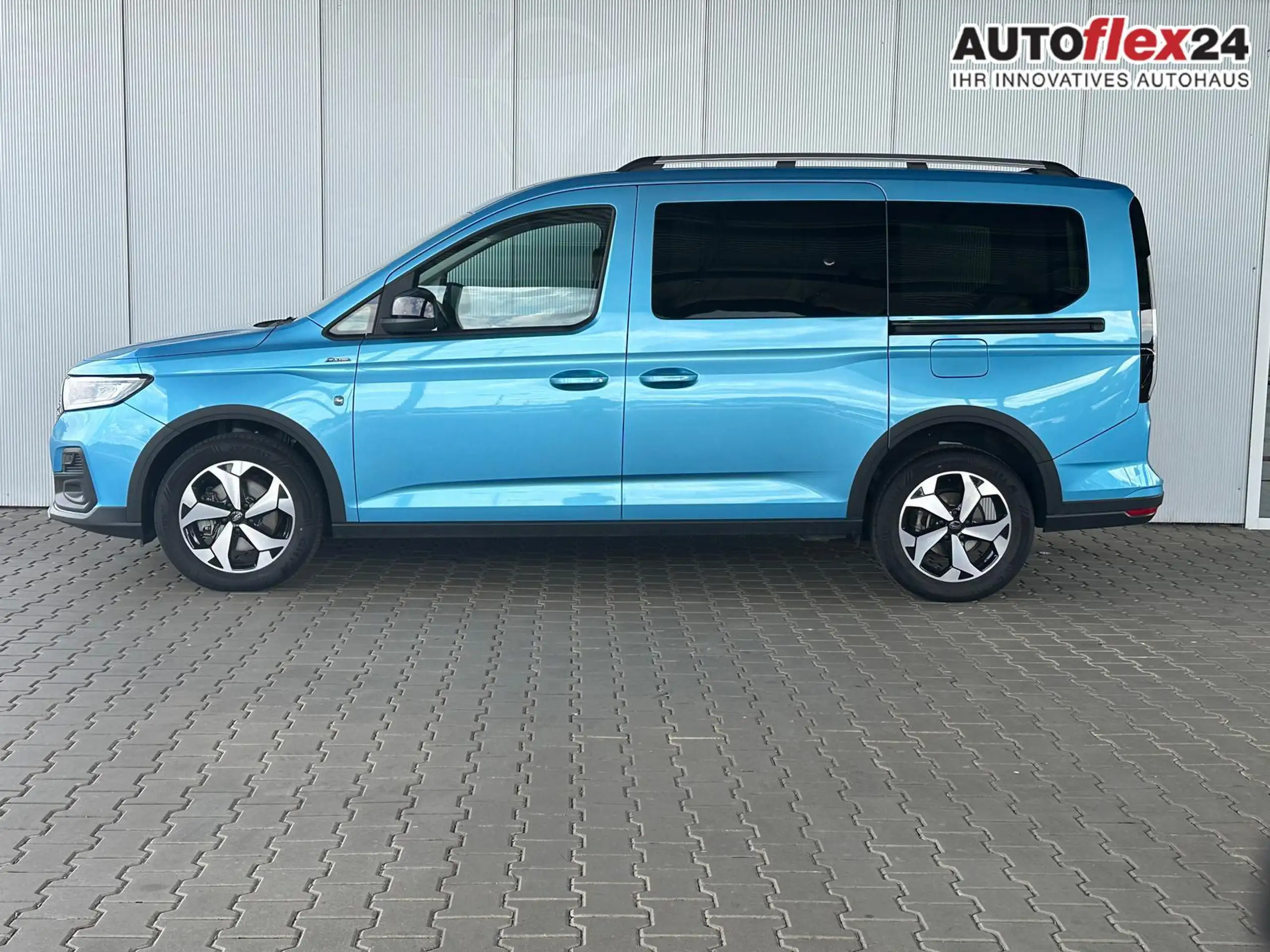 Ford - Grand Tourneo