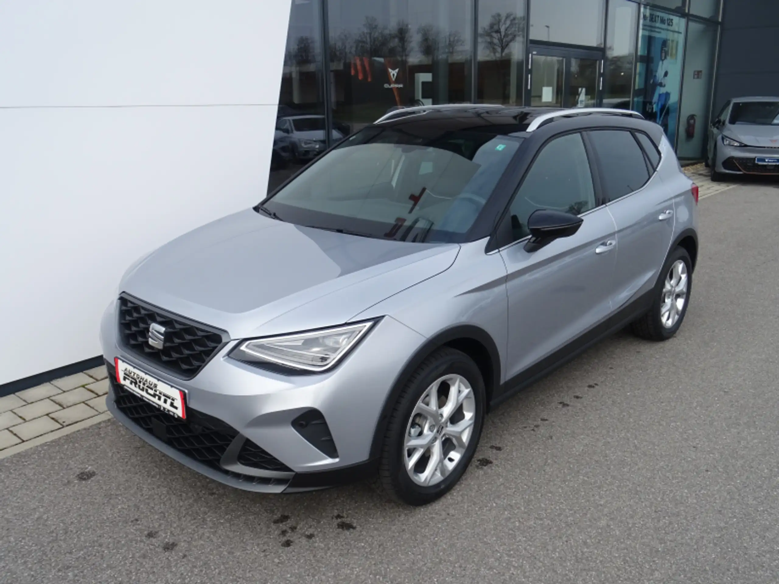 SEAT - Arona