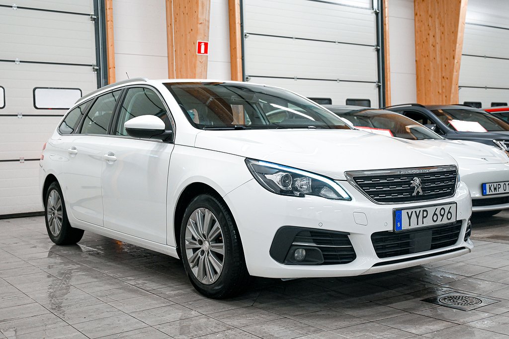 Peugeot - 308