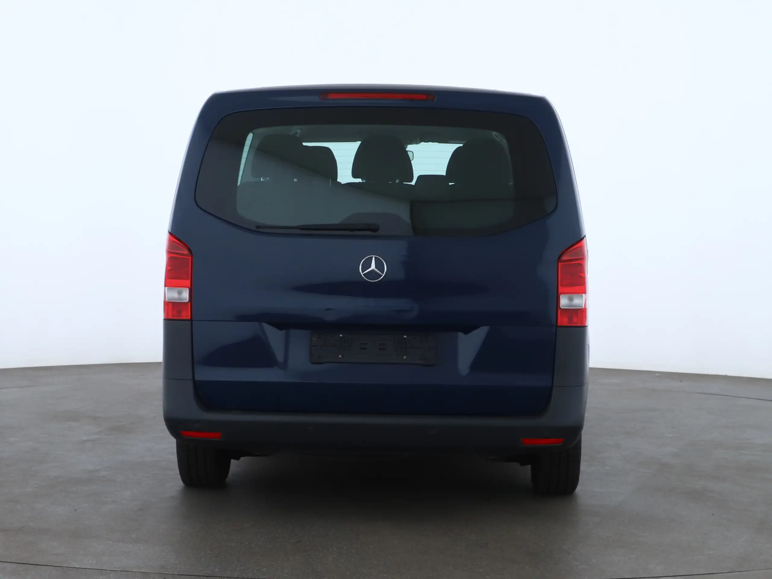 Mercedes-Benz - Vito