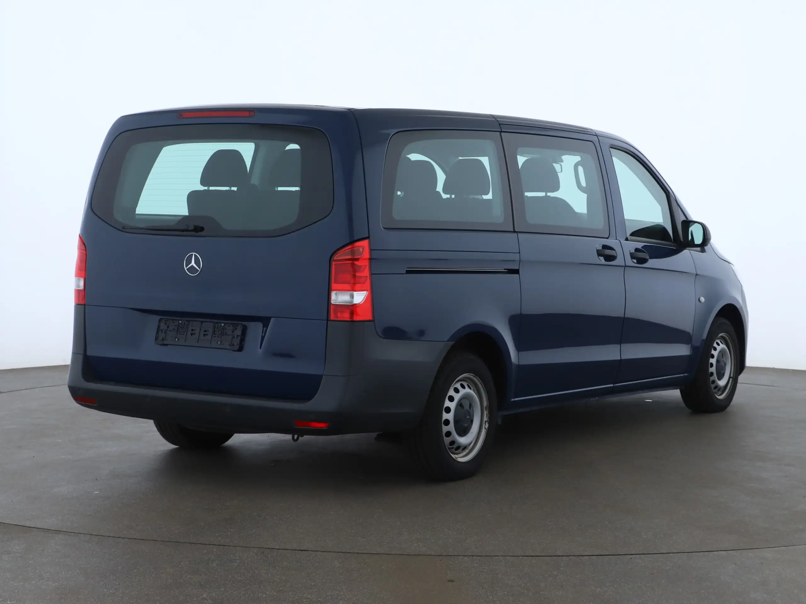 Mercedes-Benz - Vito