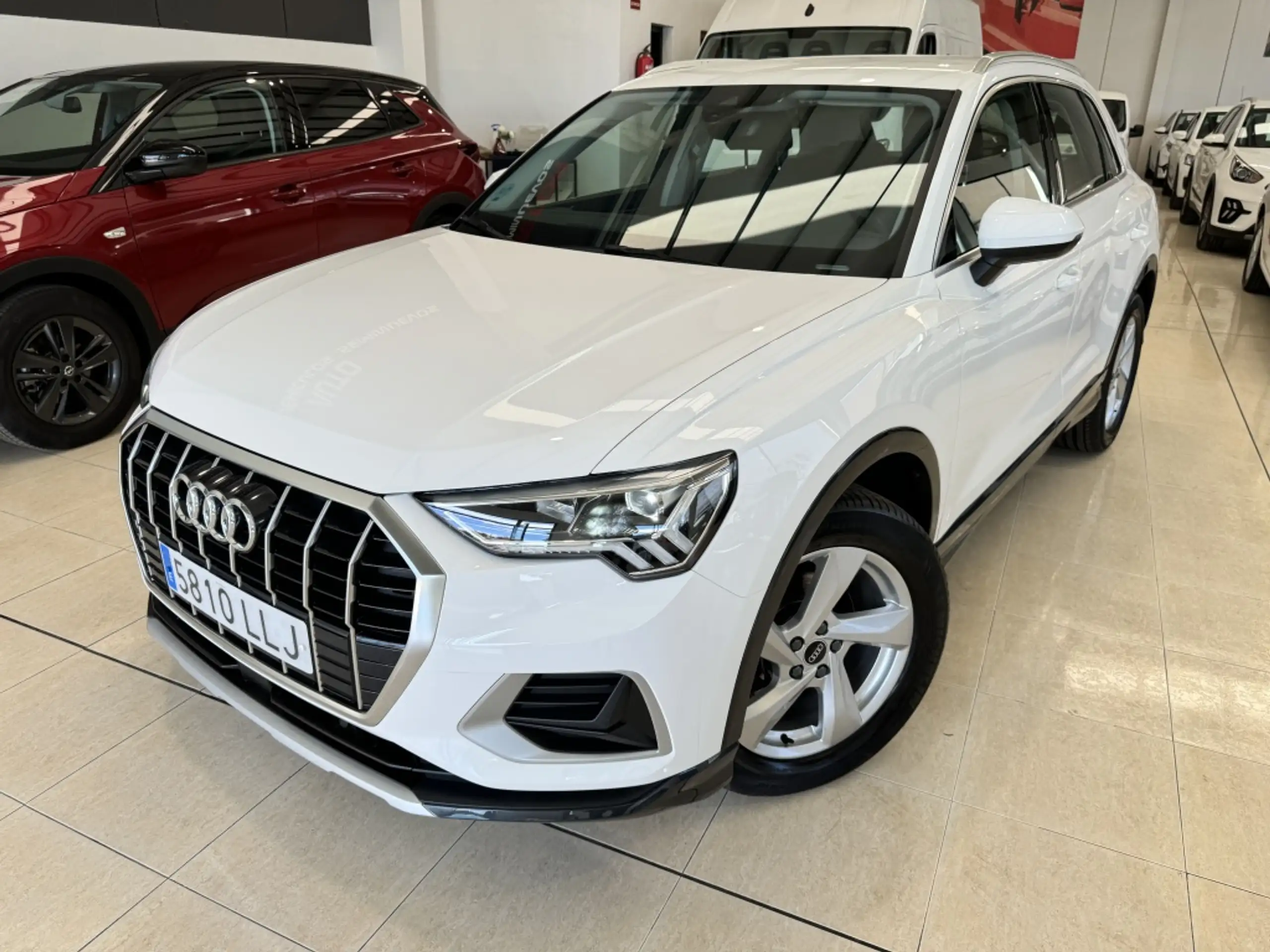 Audi - Q3