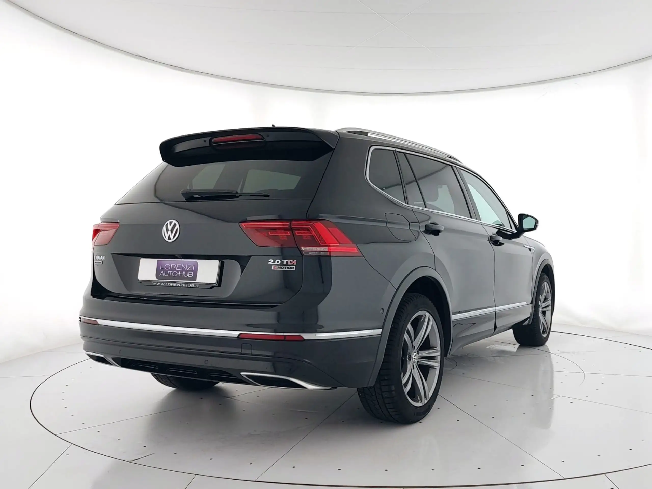 Volkswagen - Tiguan