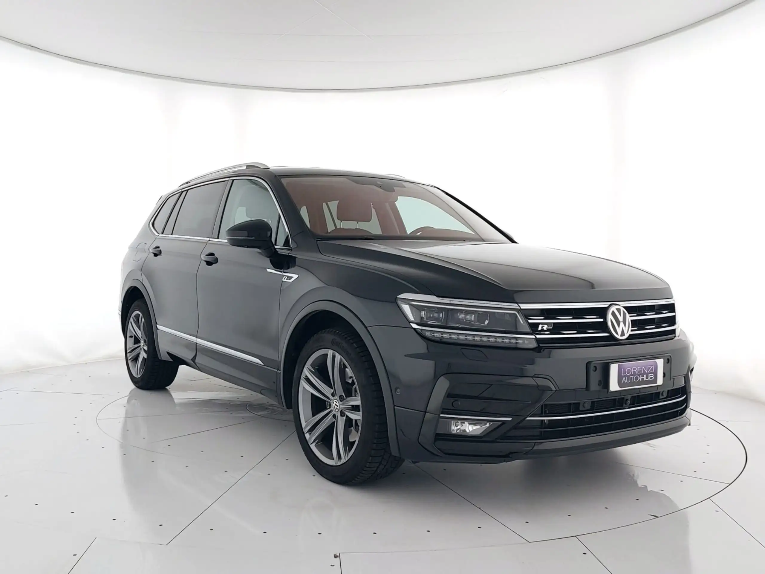 Volkswagen - Tiguan