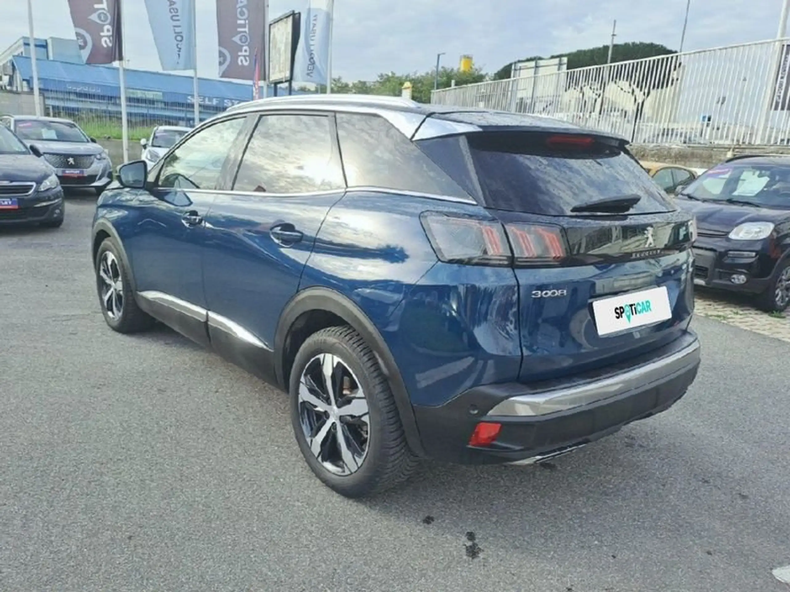 Peugeot - 3008