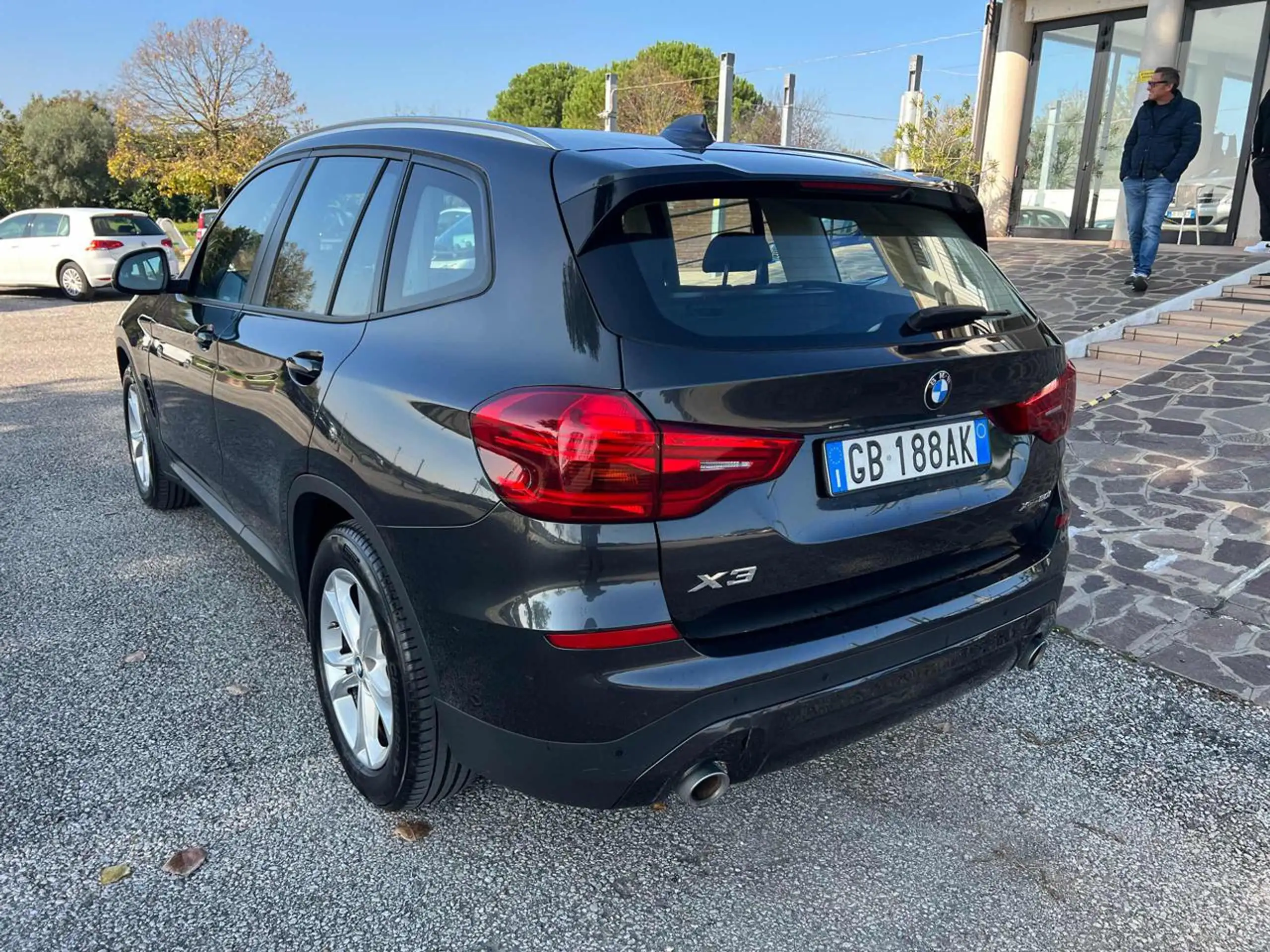 BMW - X3