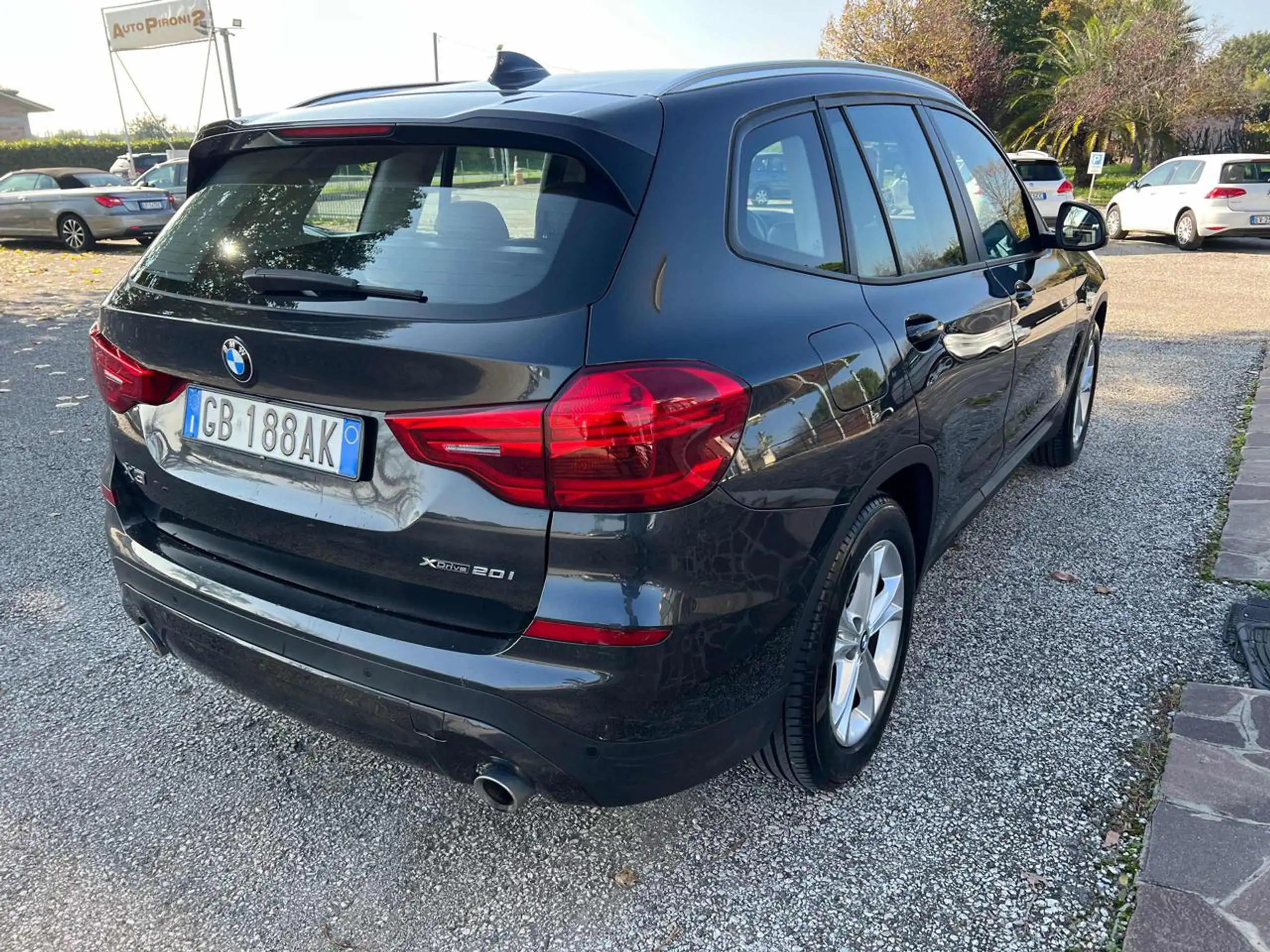 BMW - X3