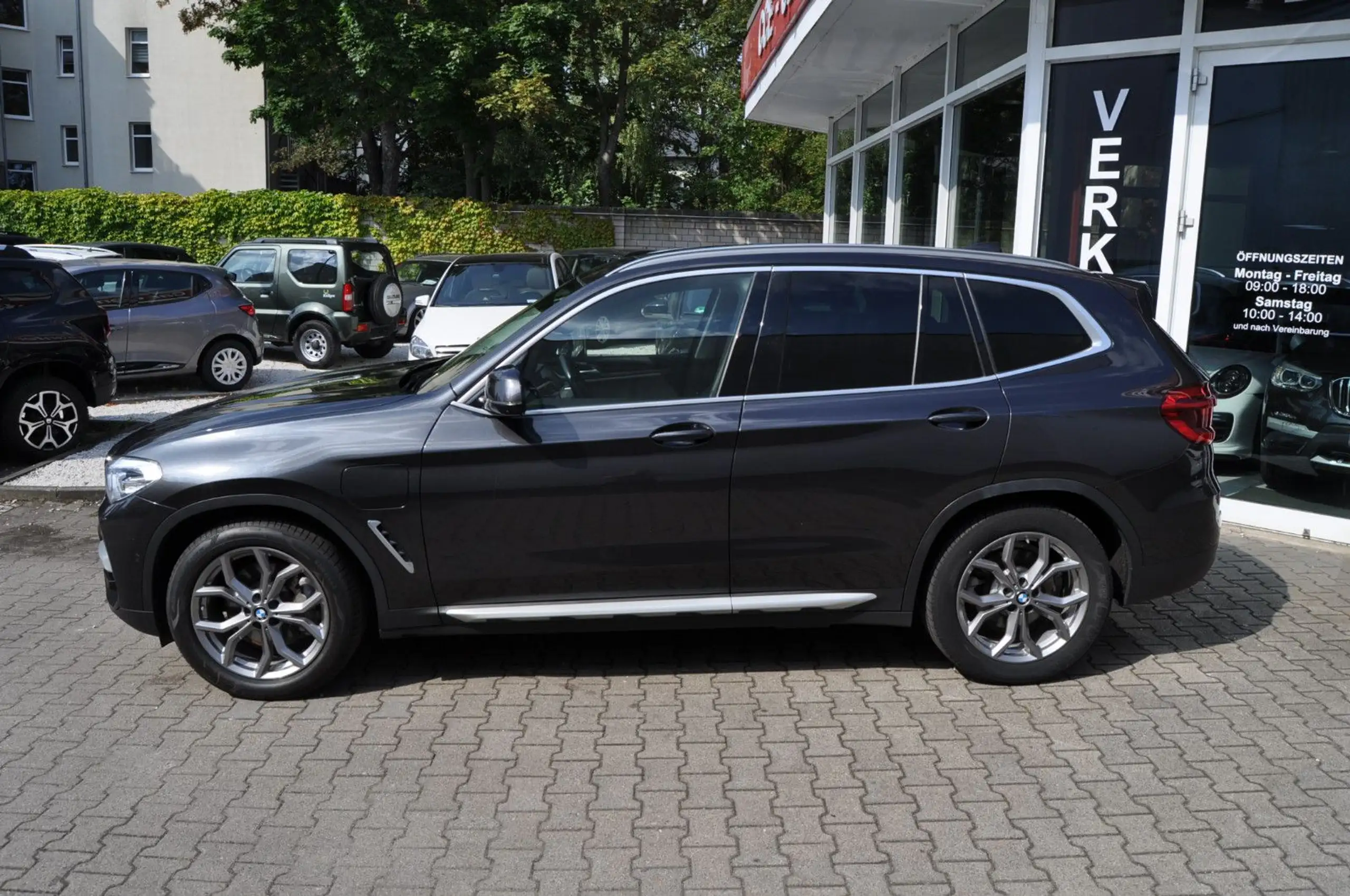 BMW - X3