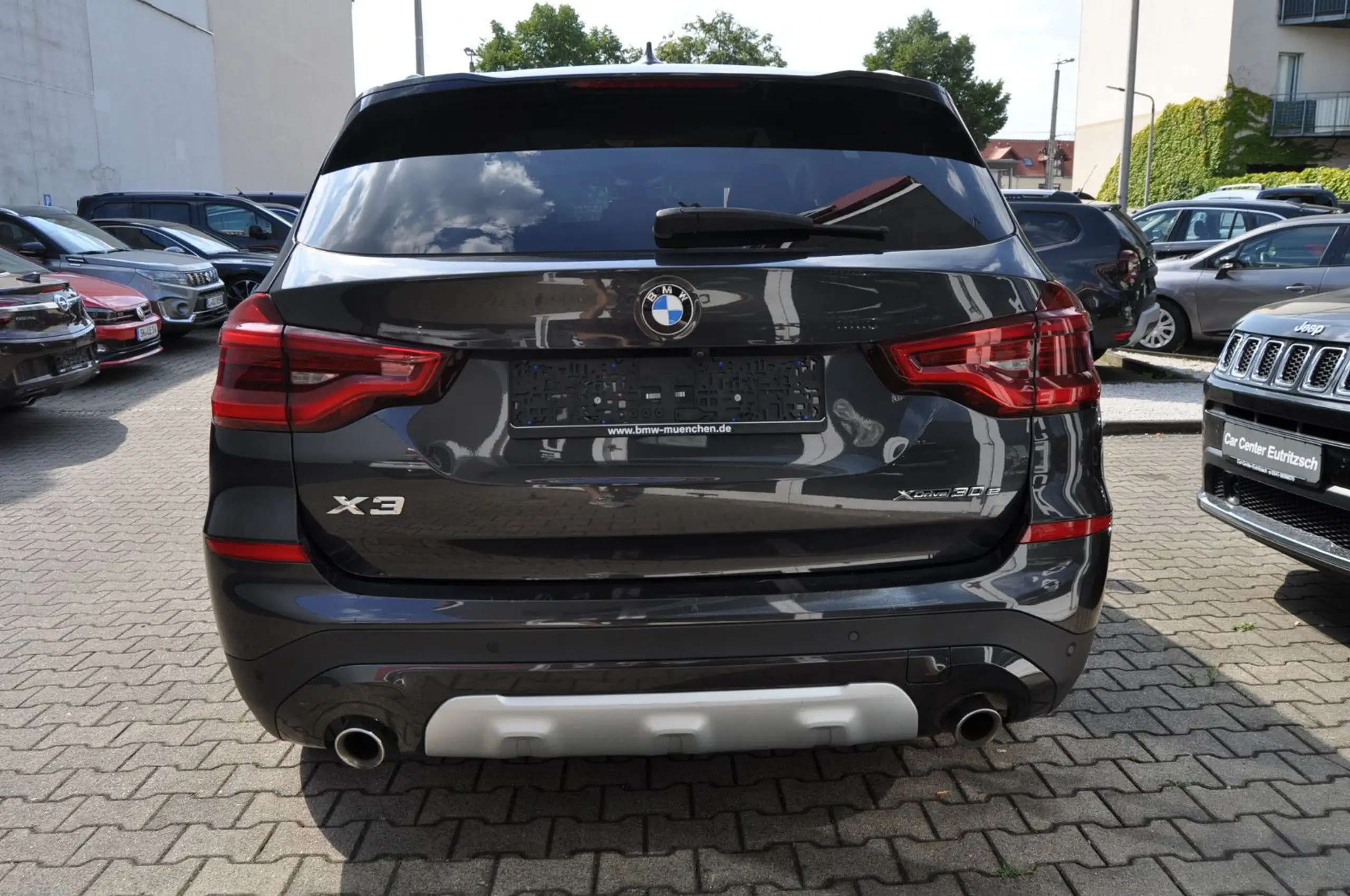 BMW - X3