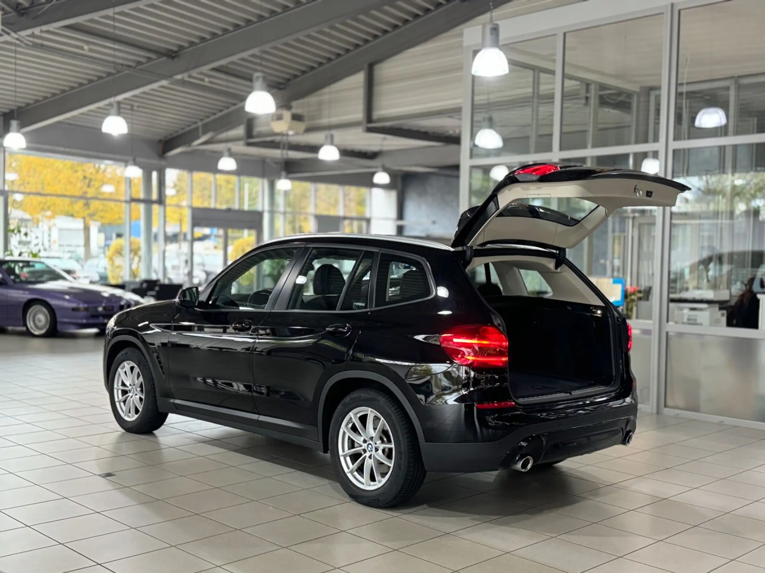 BMW - X3