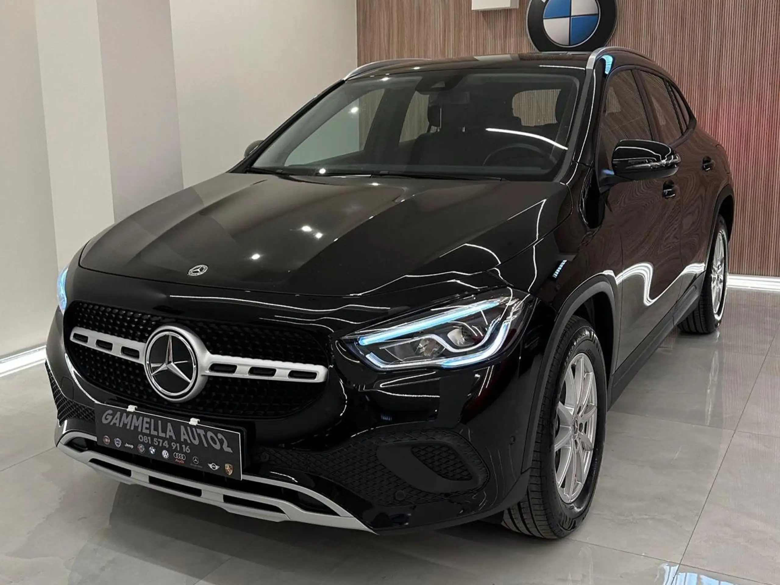 Mercedes-Benz - GLA 180