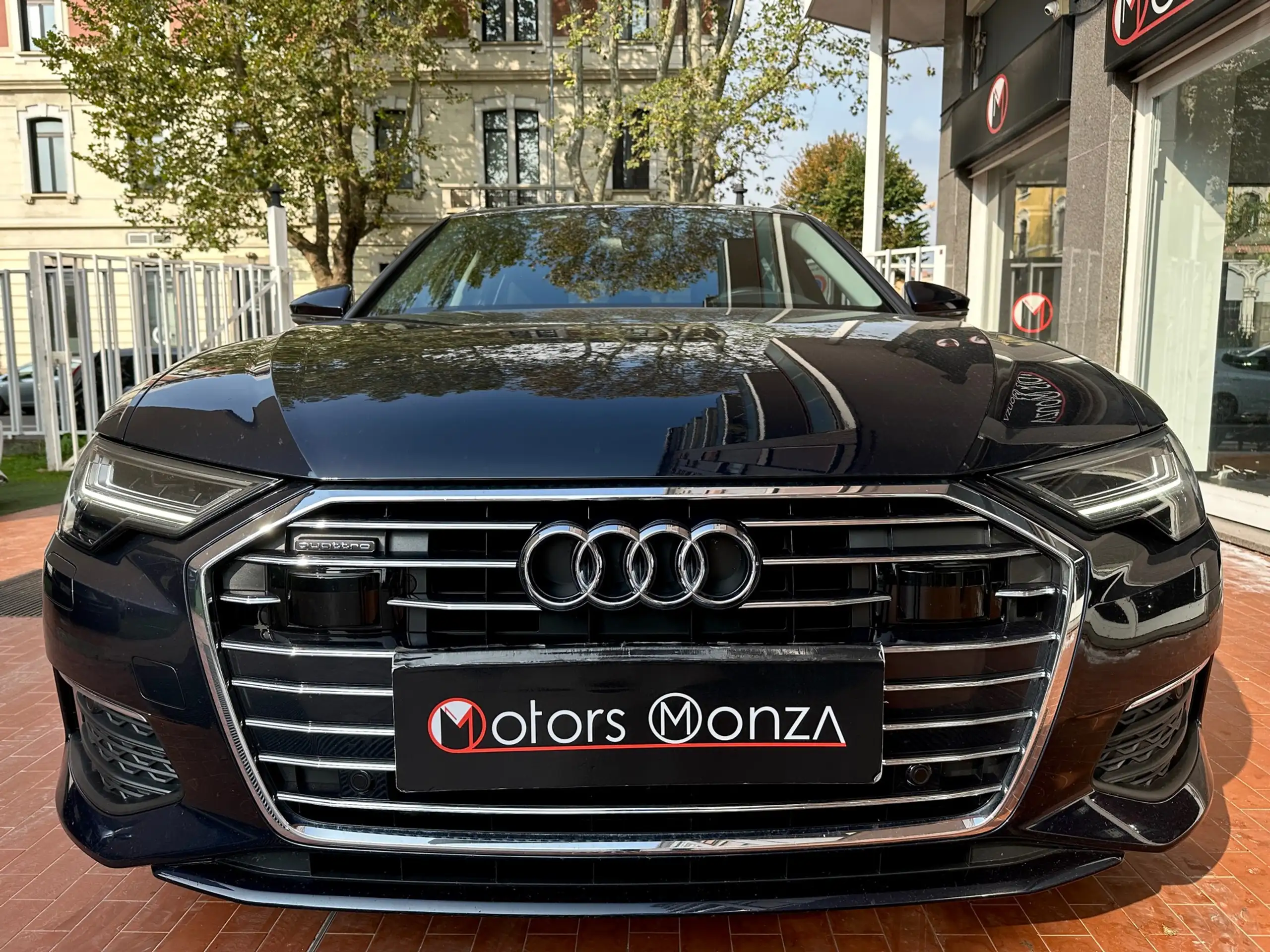 Audi - A6