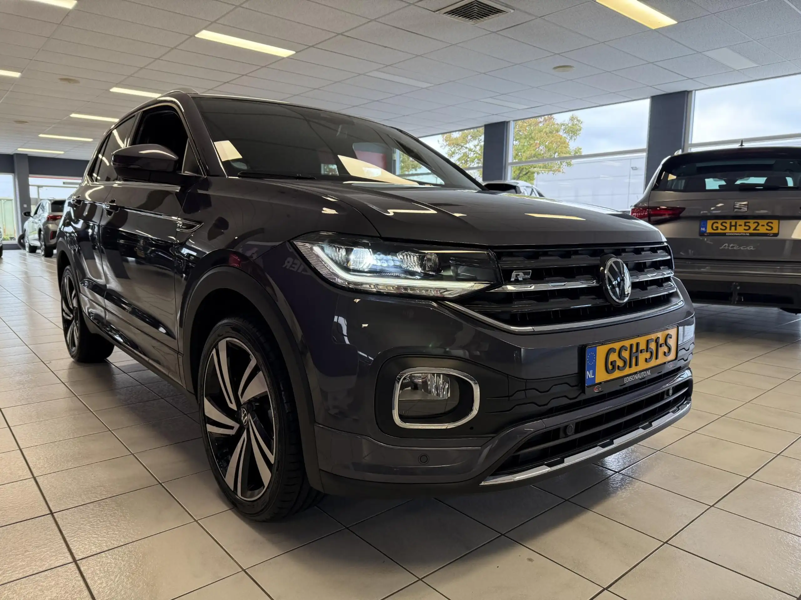 Volkswagen - T-Cross