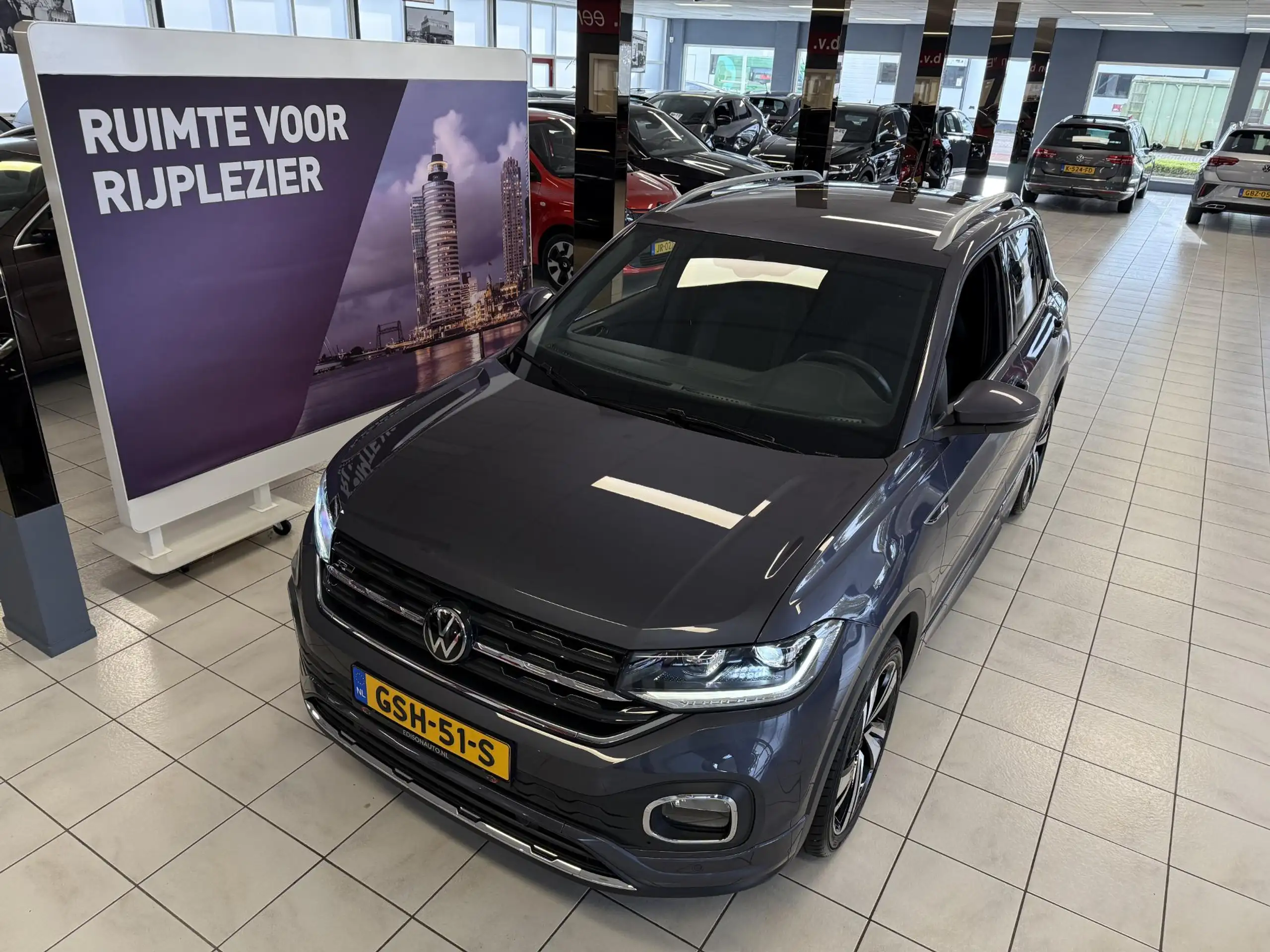 Volkswagen - T-Cross