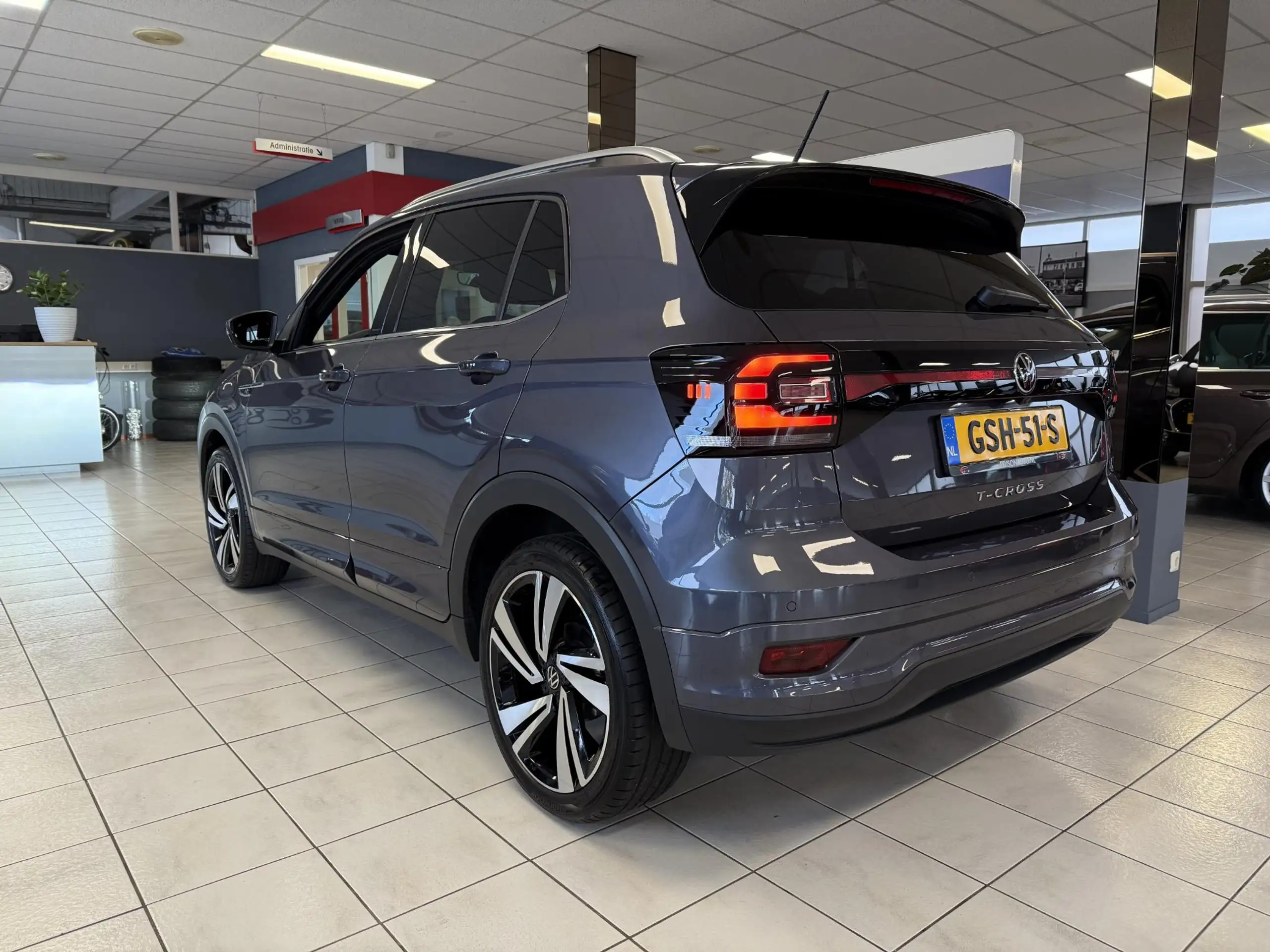 Volkswagen - T-Cross