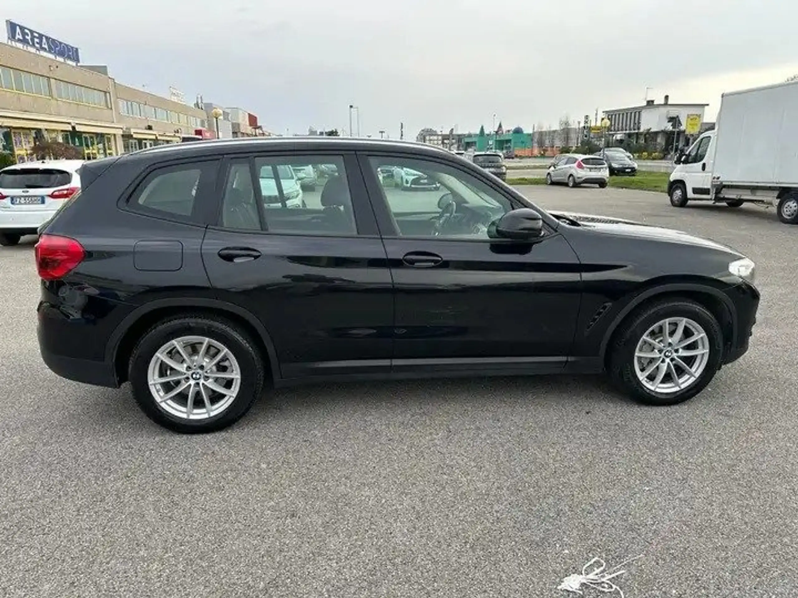 BMW - X3