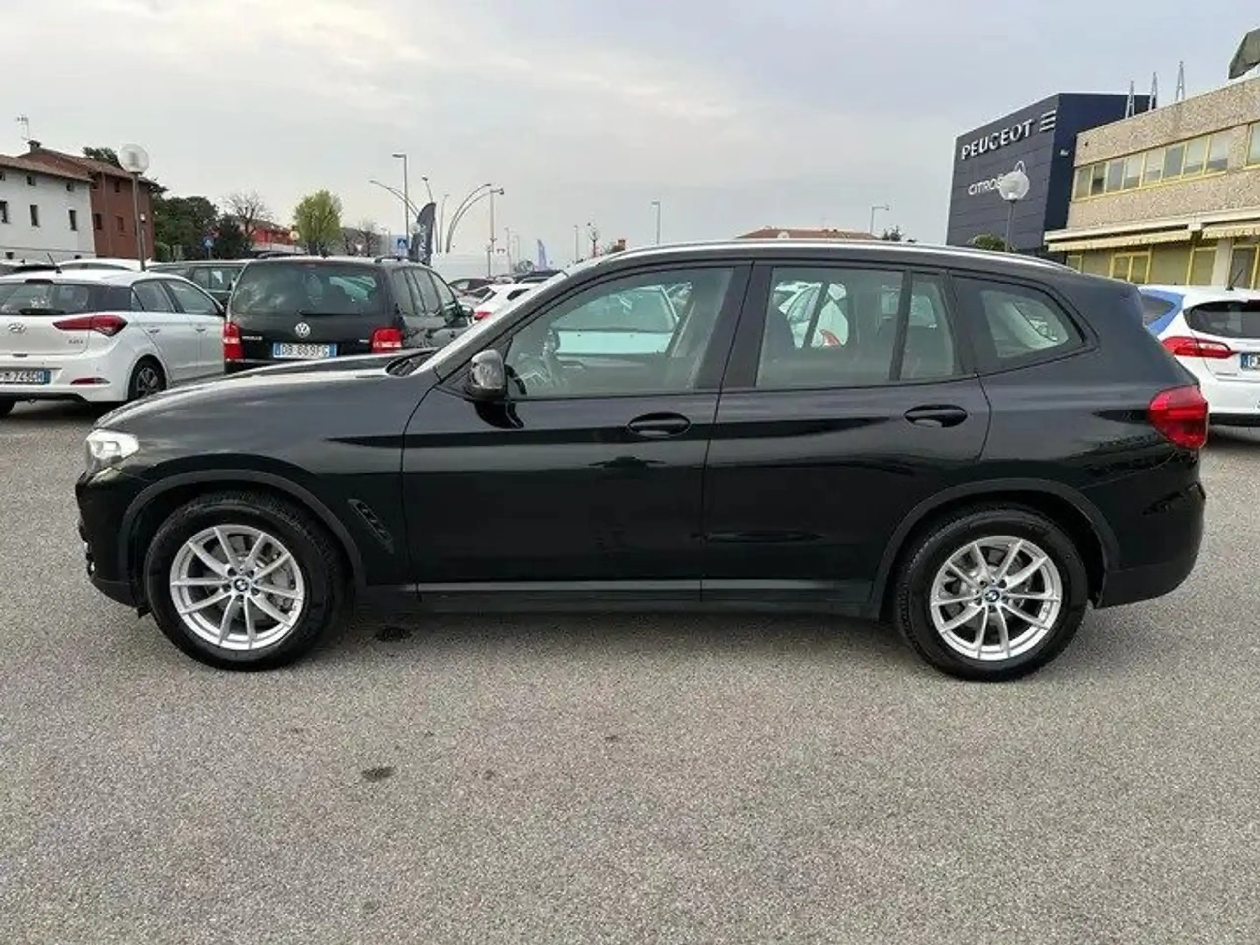 BMW - X3