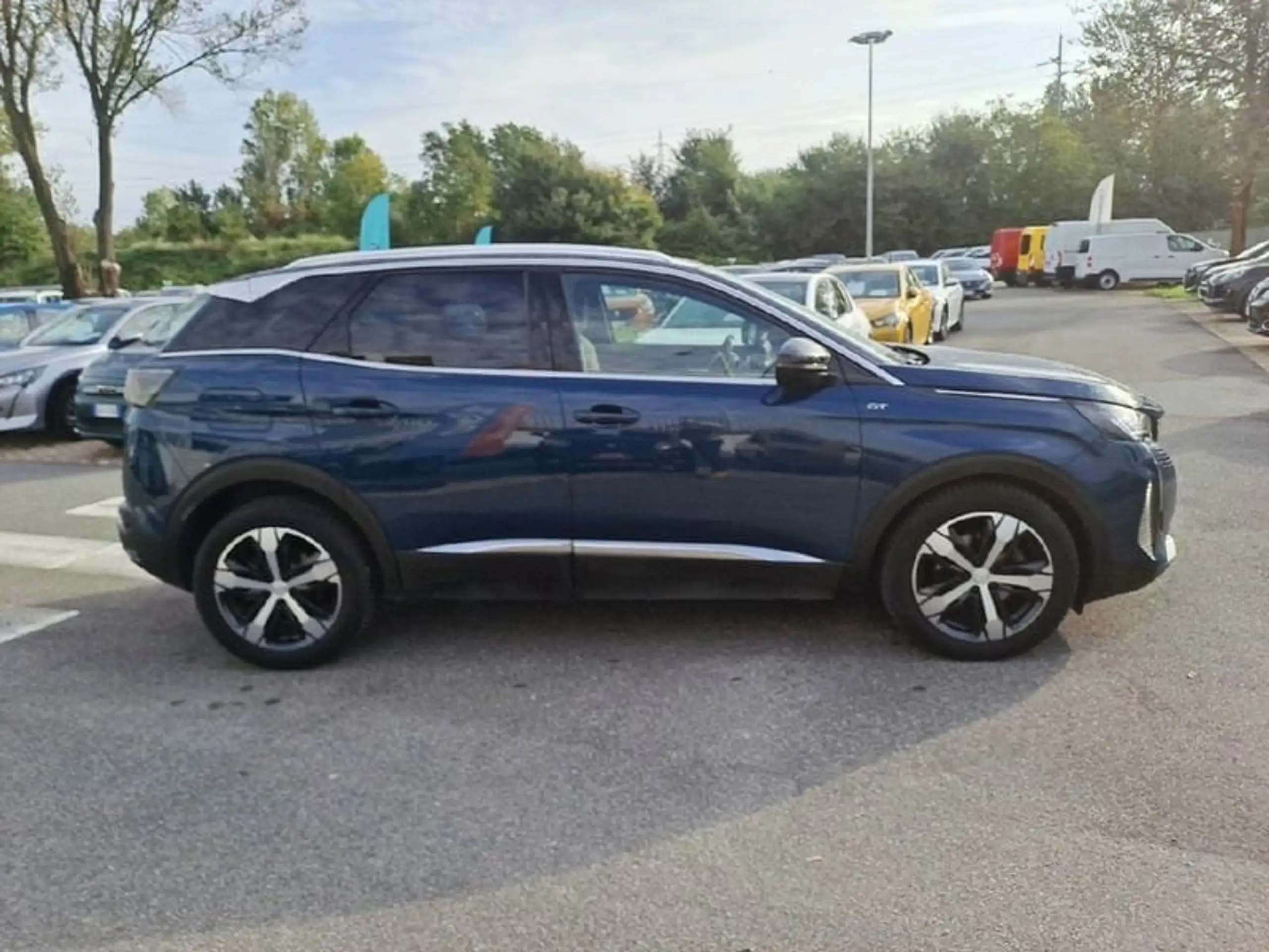 Peugeot - 3008