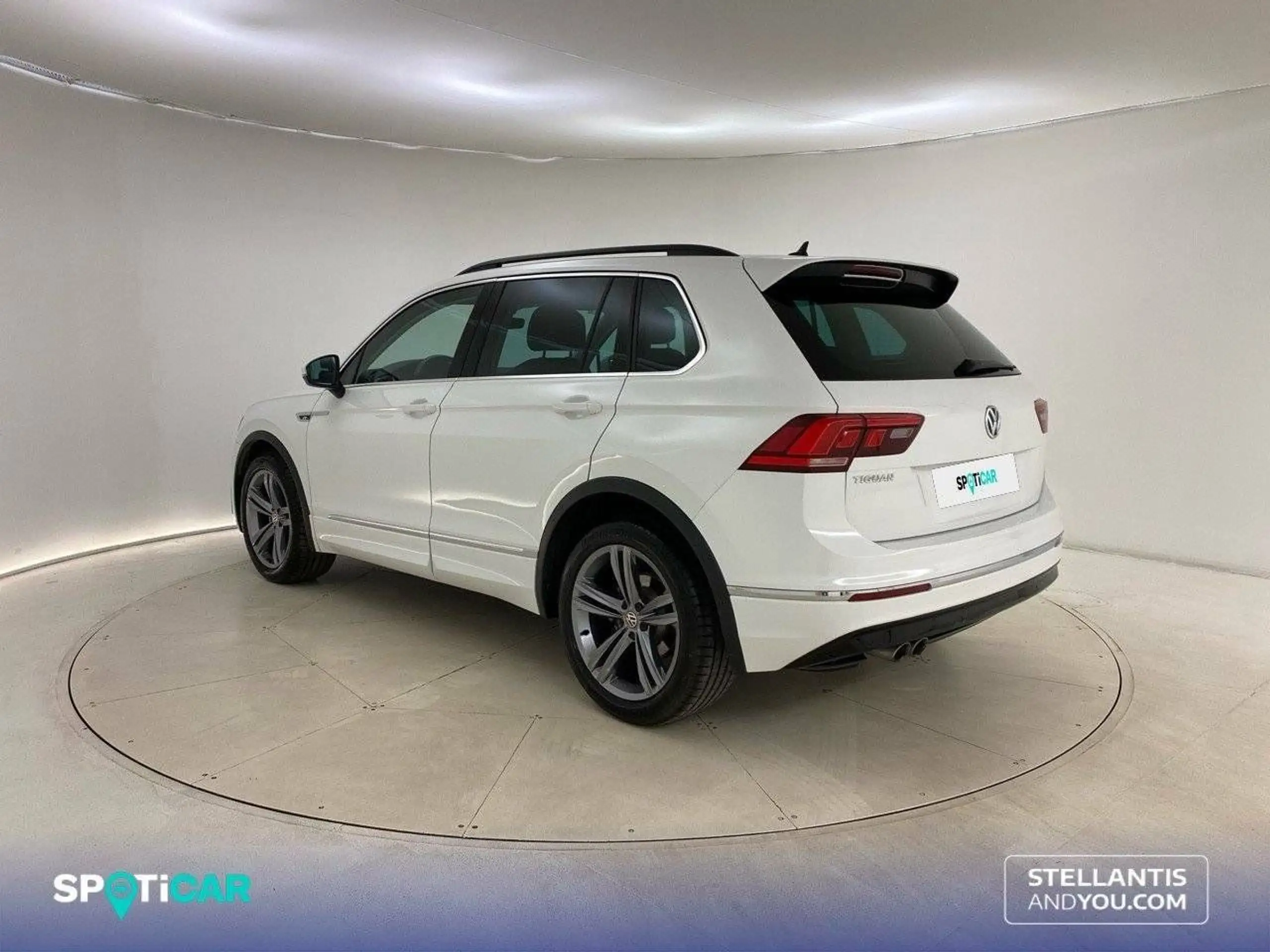 Volkswagen - Tiguan