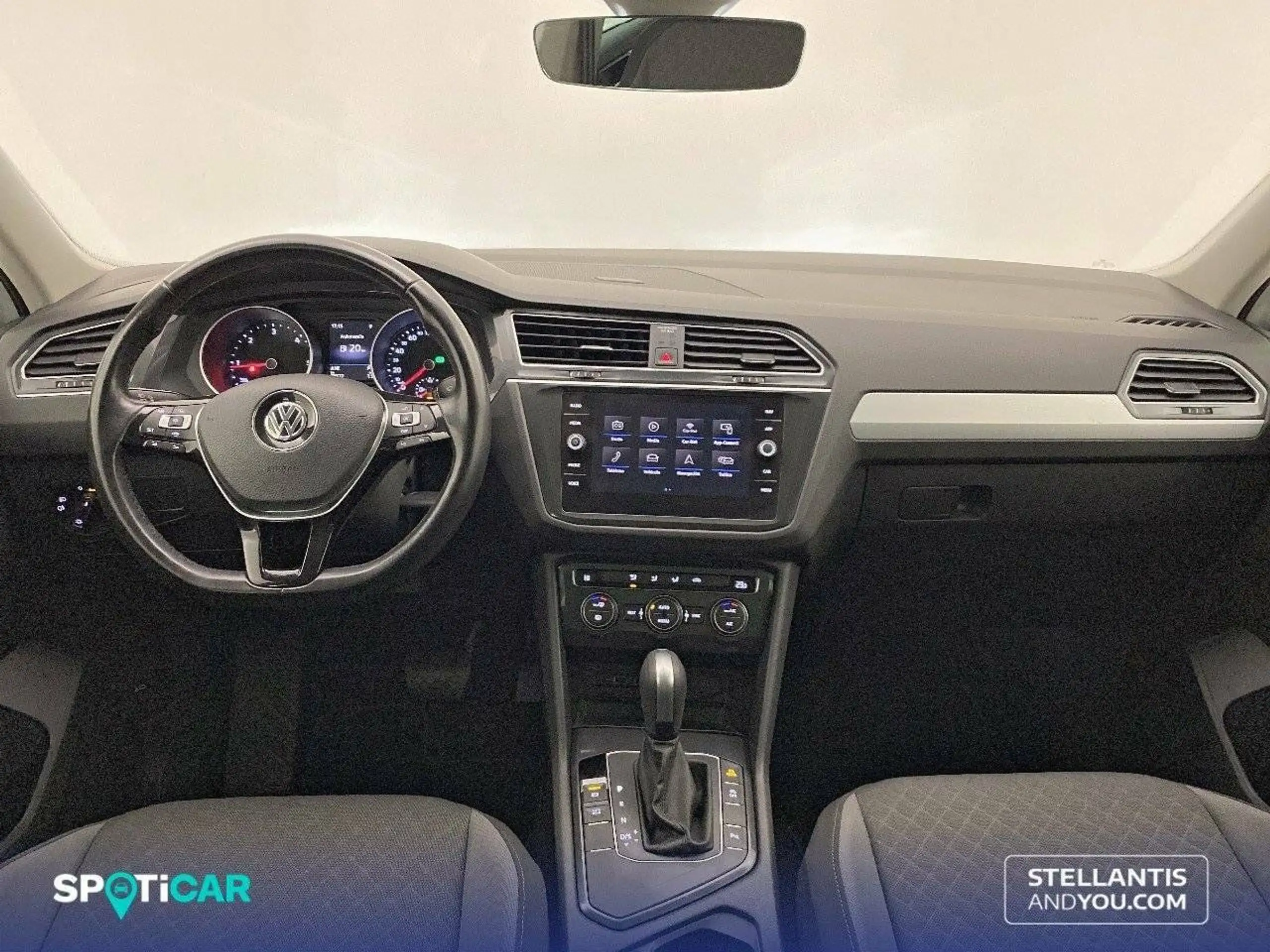 Volkswagen - Tiguan