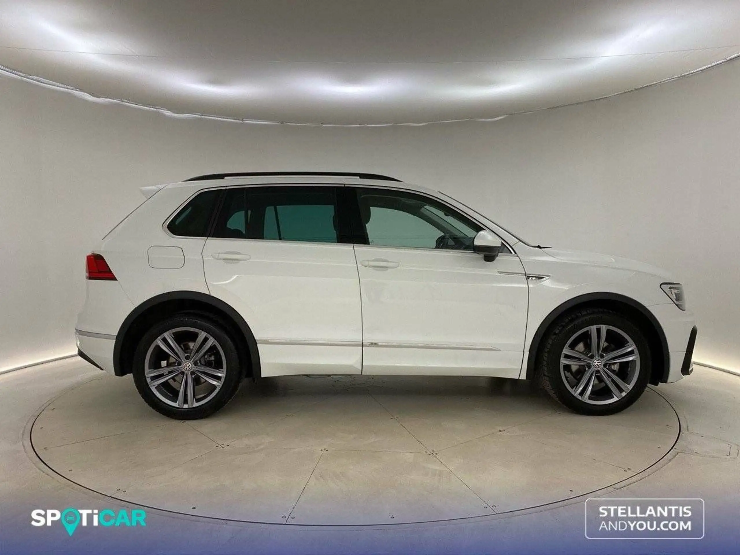 Volkswagen - Tiguan