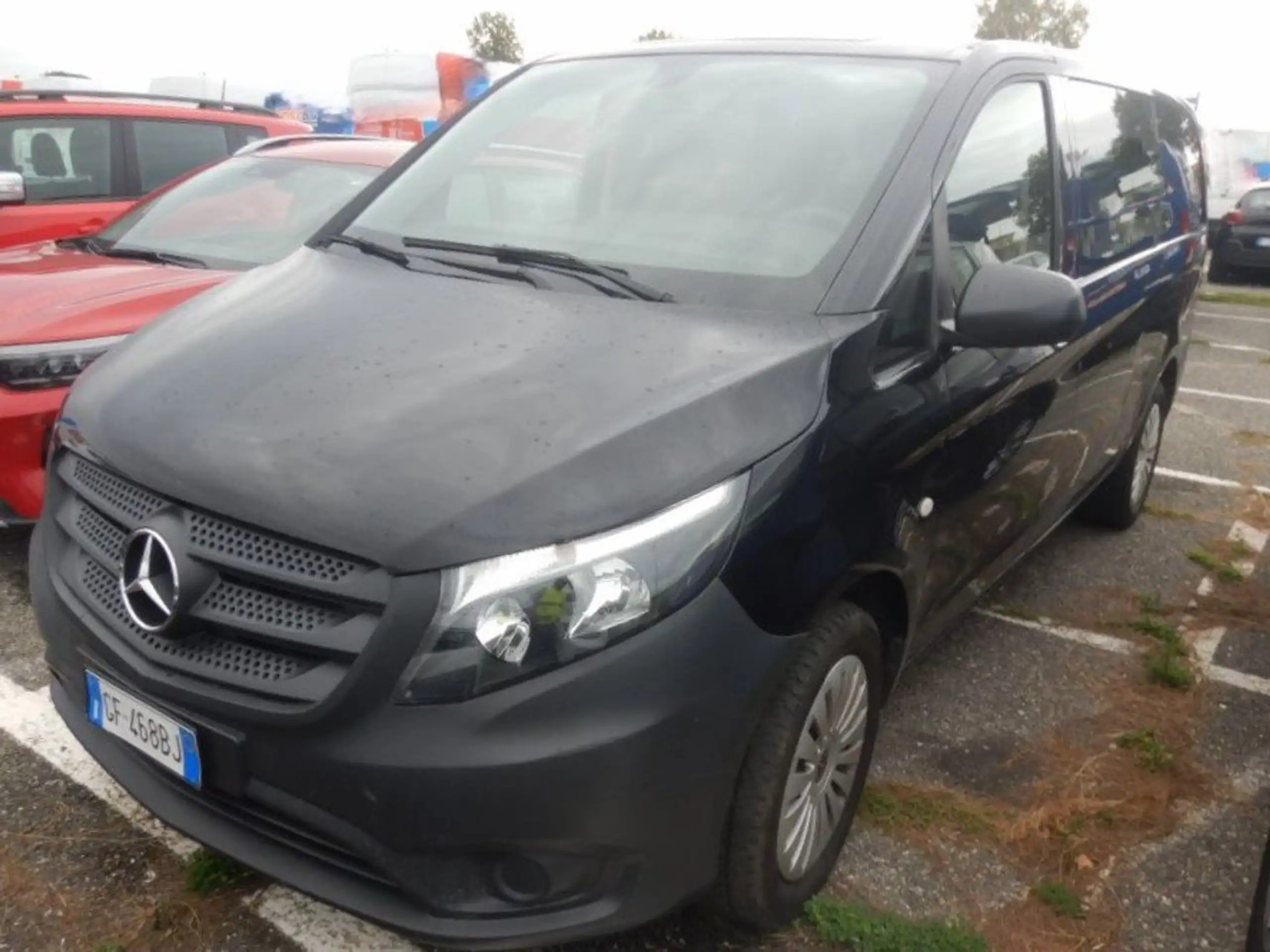 Mercedes-Benz - Vito