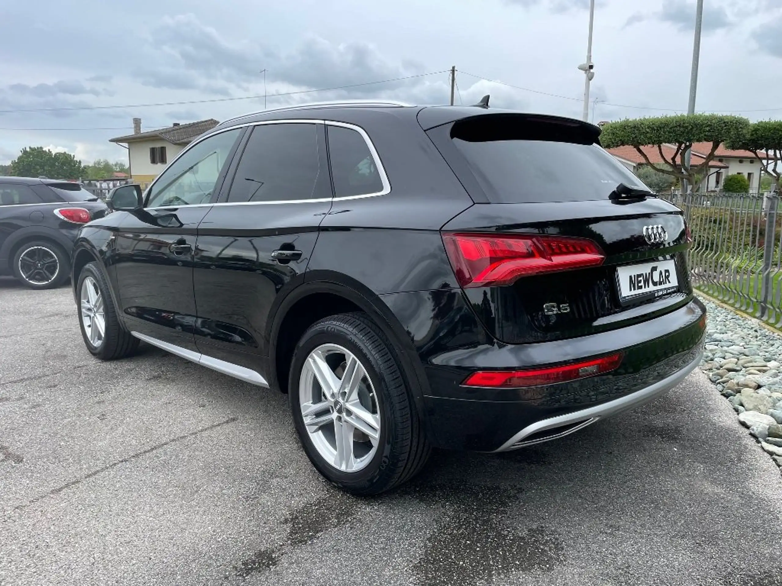 Audi - Q5