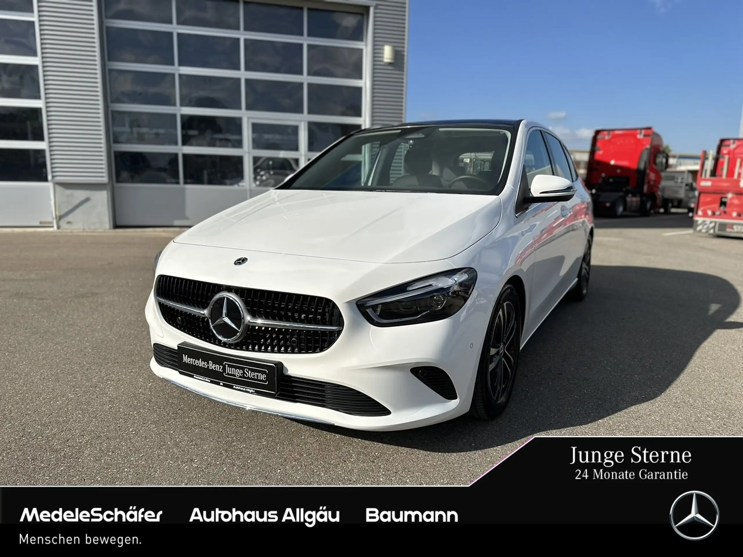 Mercedes-Benz B 180 2023