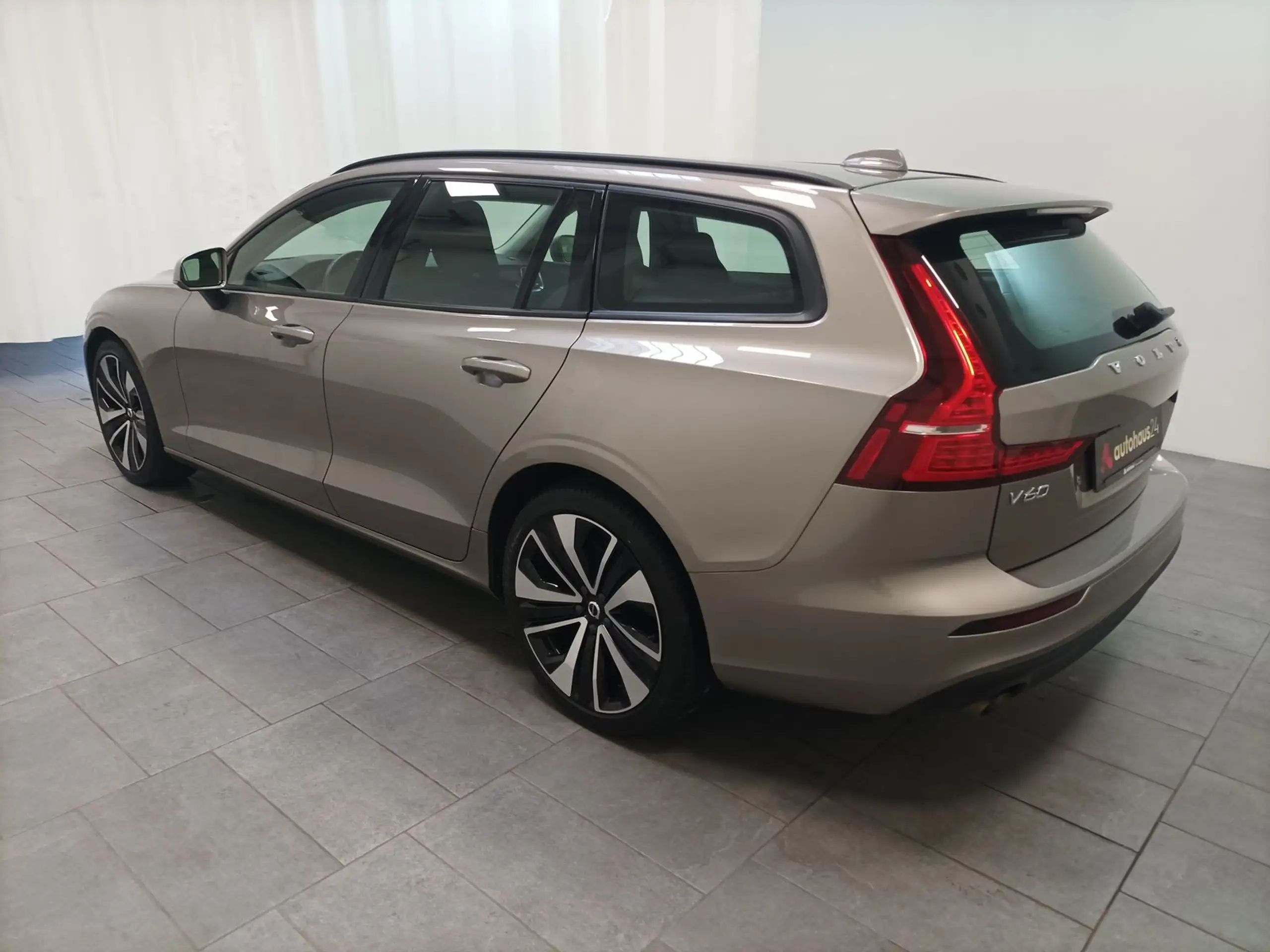 Volvo - V60