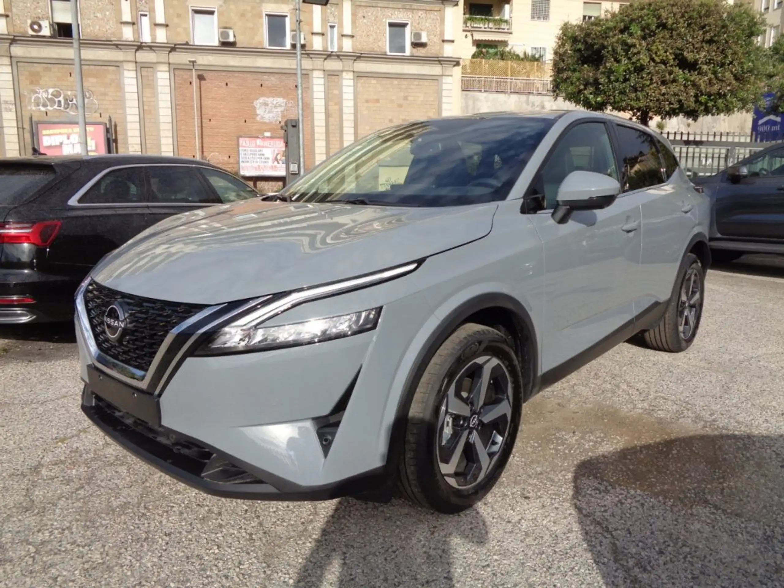 Nissan - Qashqai