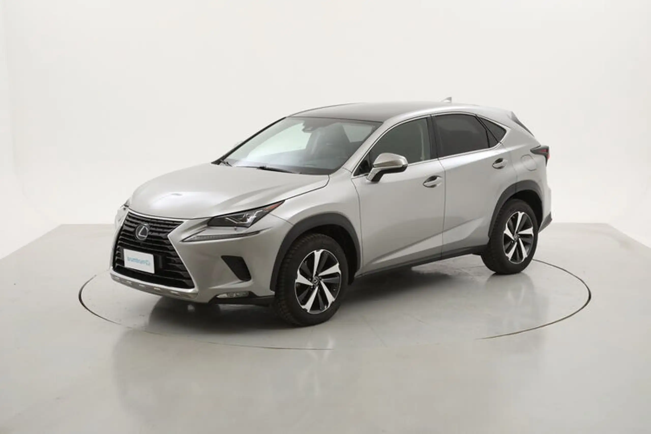 Lexus - NX 300