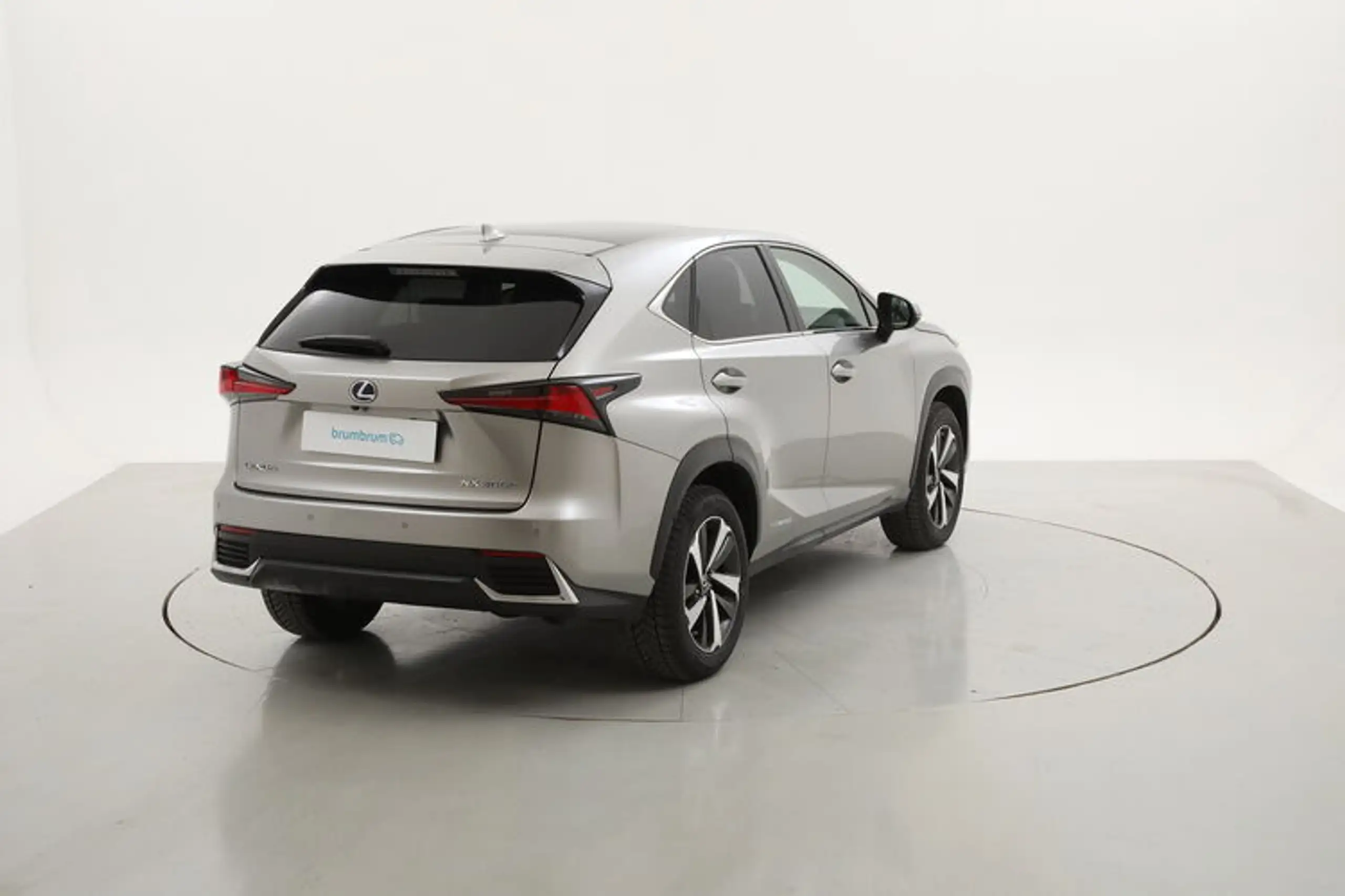 Lexus - NX 300