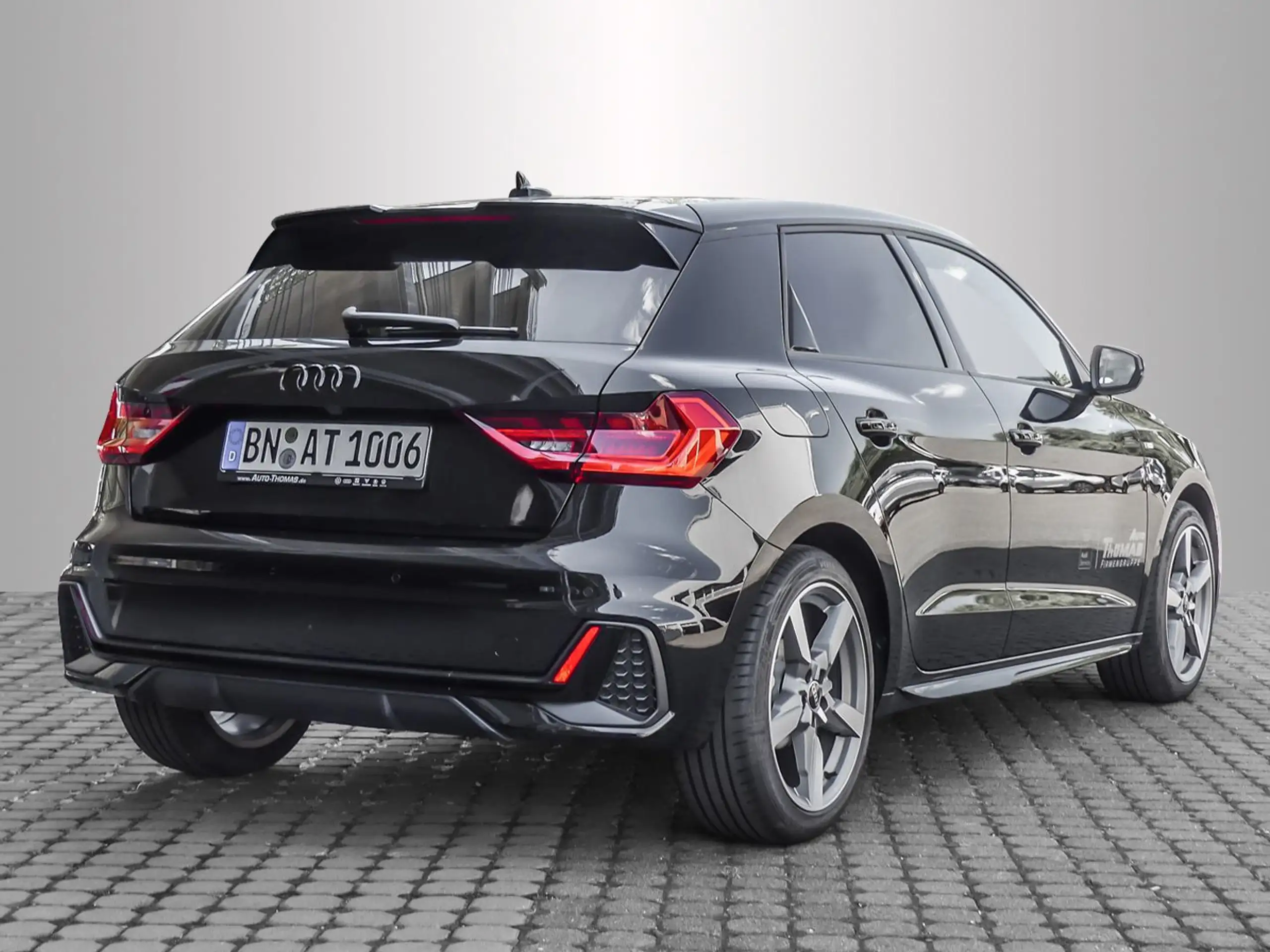 Audi - A1