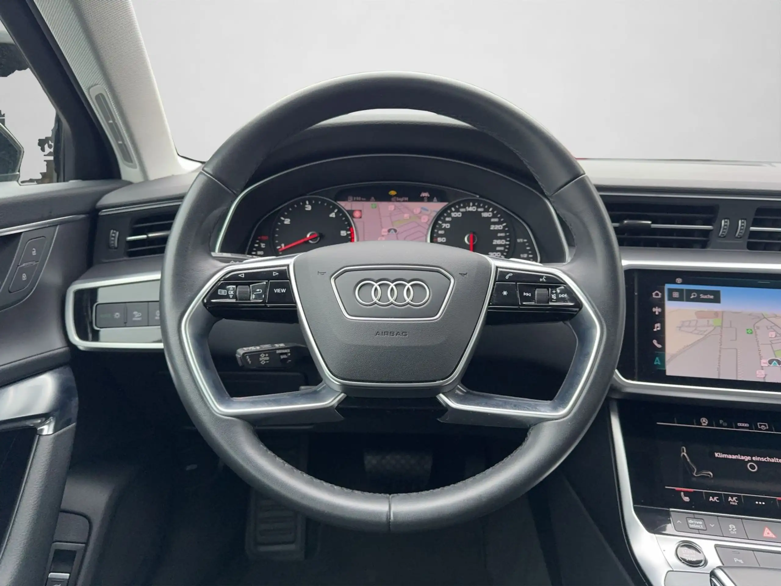 Audi - A6