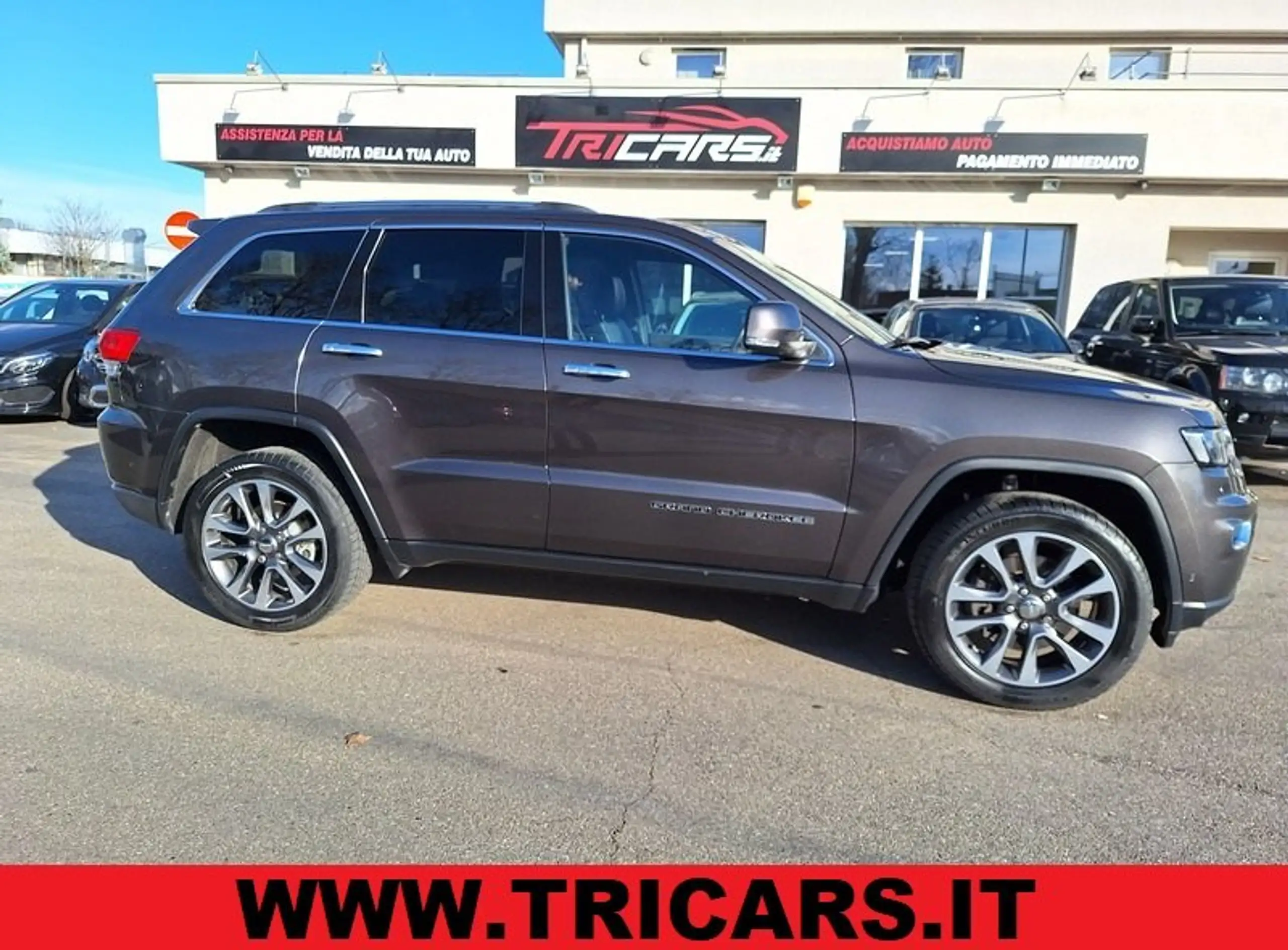 Jeep - Grand Cherokee