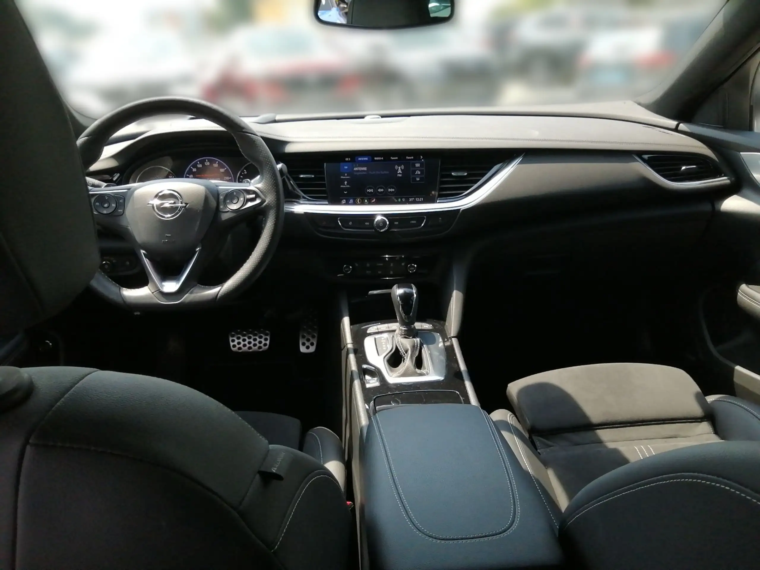 Opel - Insignia