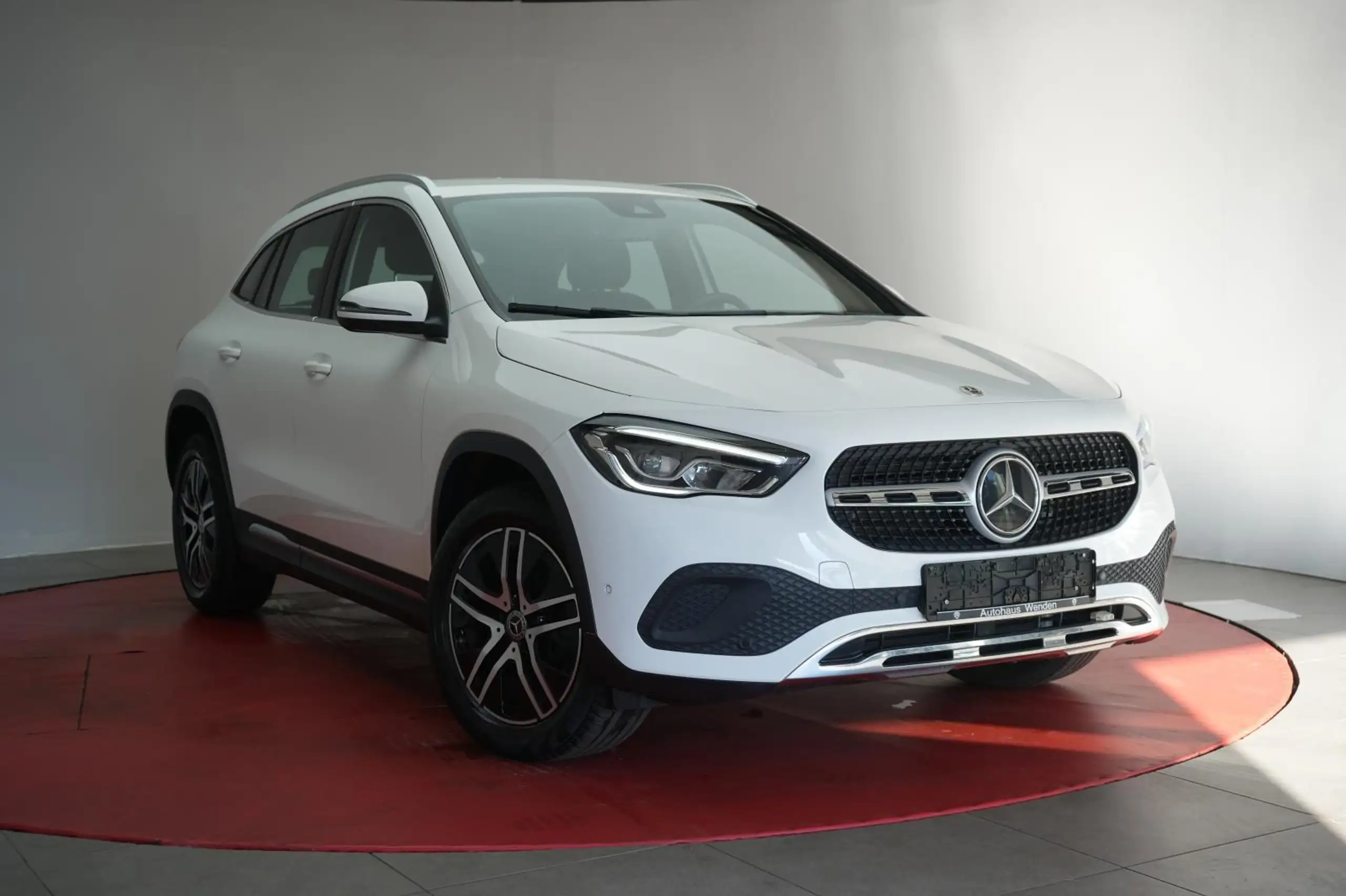 Mercedes-Benz GLA 200 2020