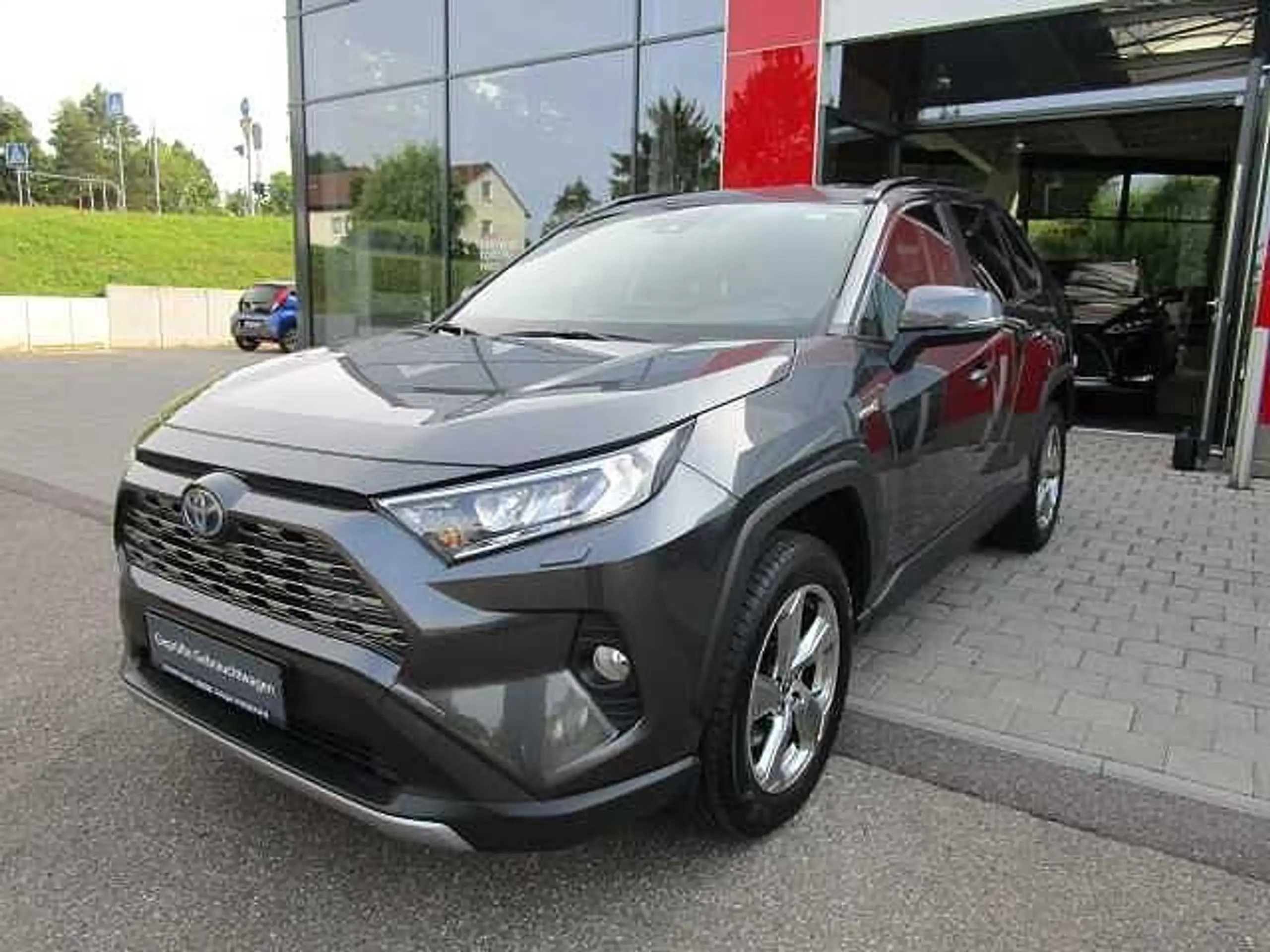 Toyota - RAV 4