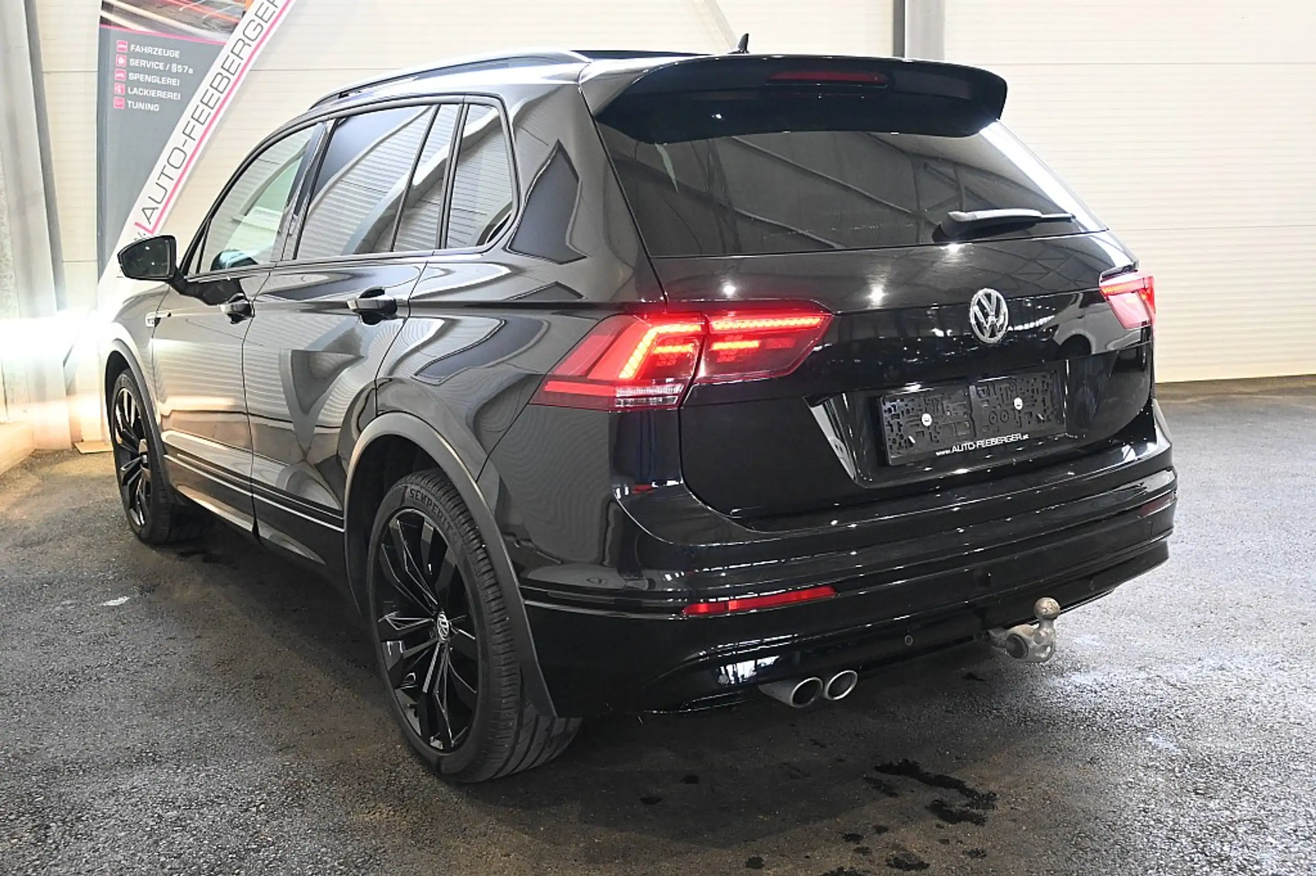 Volkswagen - Tiguan