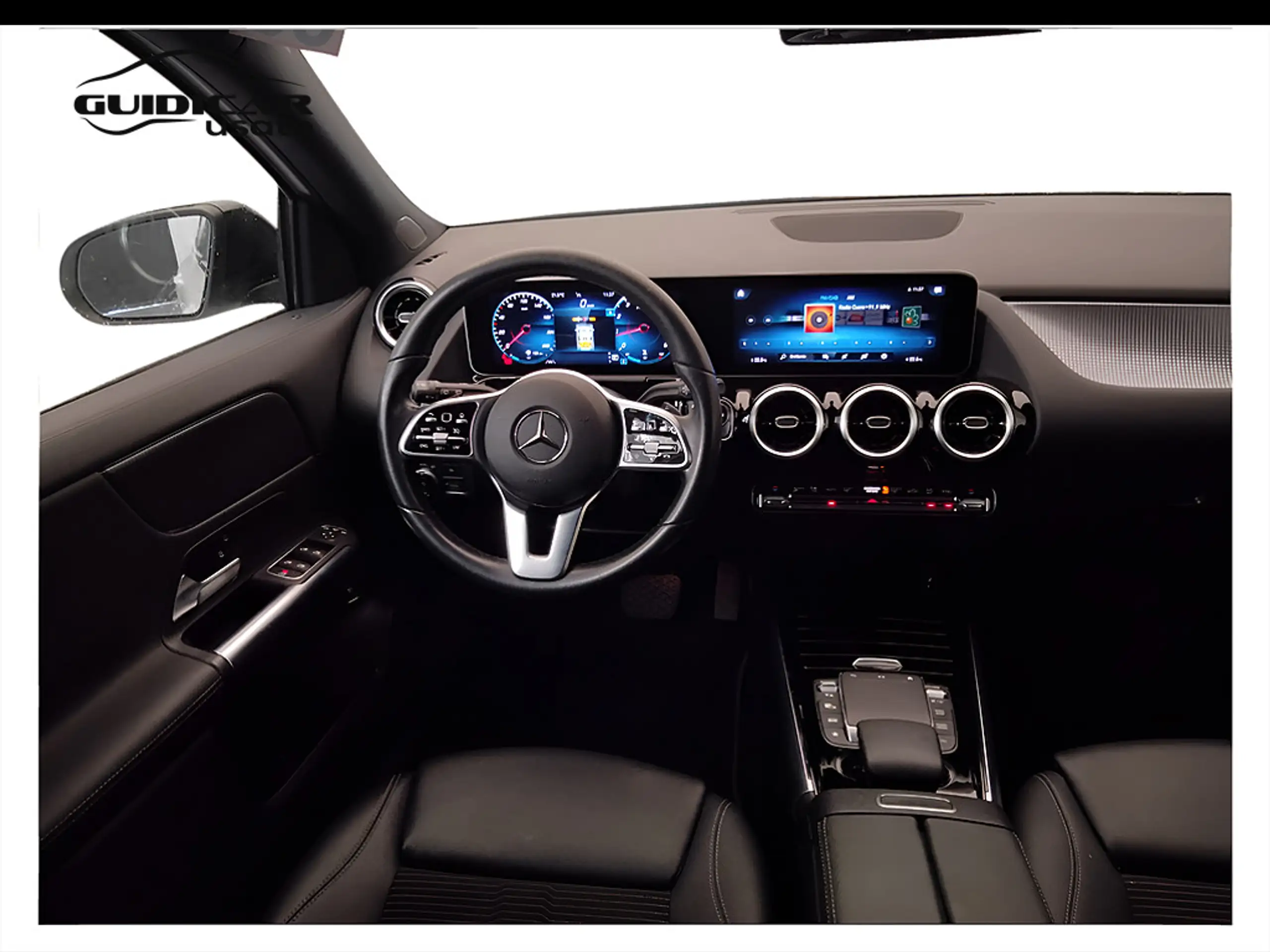 Mercedes-Benz - GLA 200