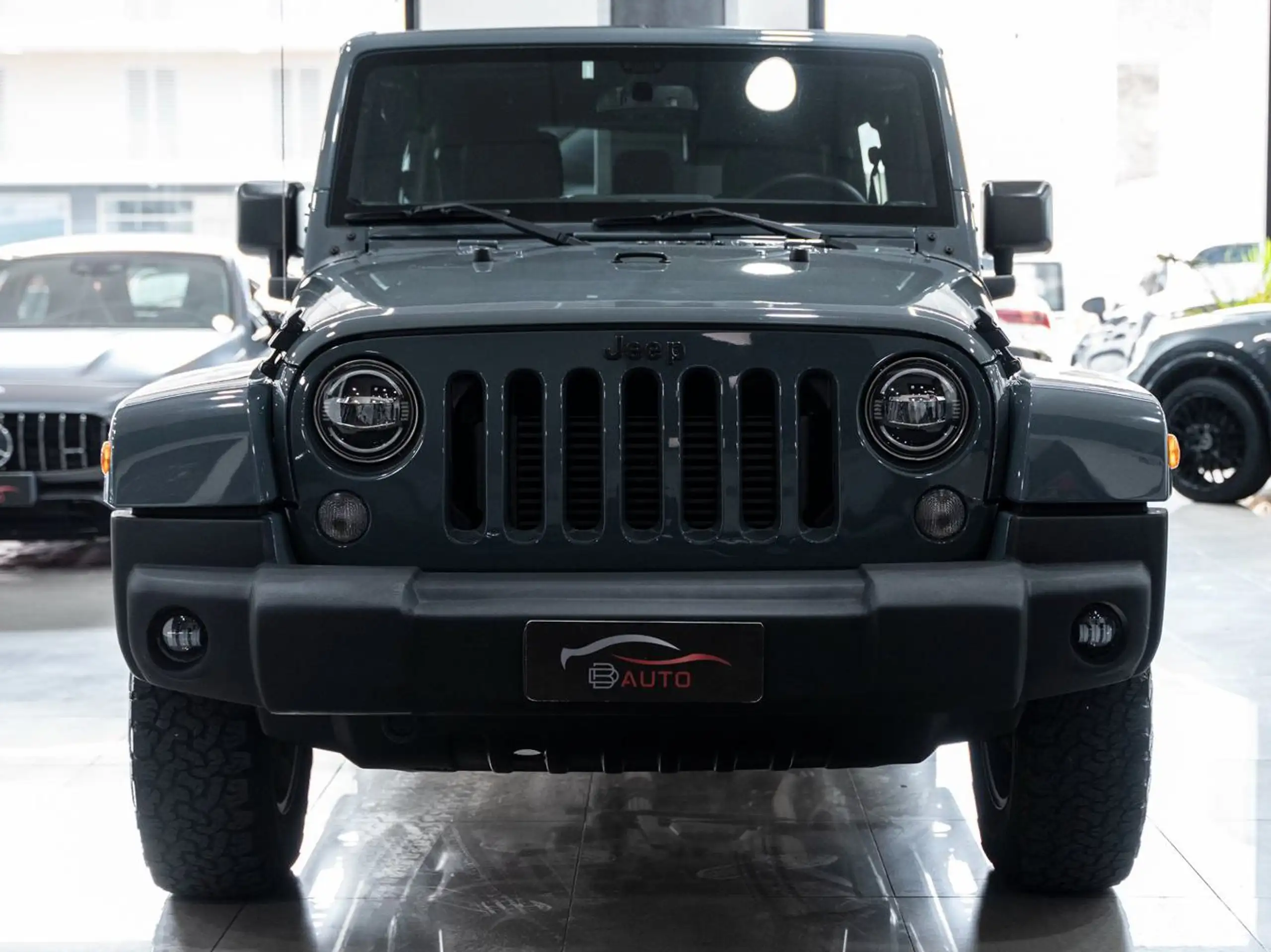 Jeep - Wrangler