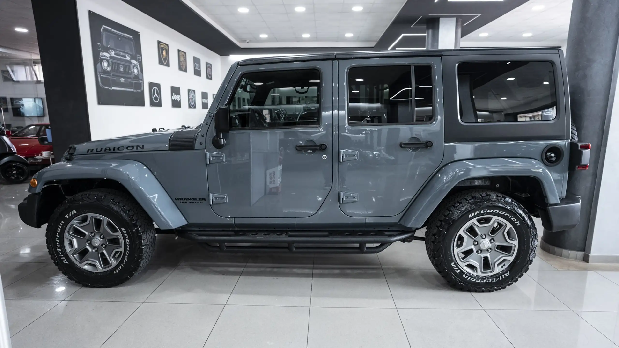 Jeep - Wrangler