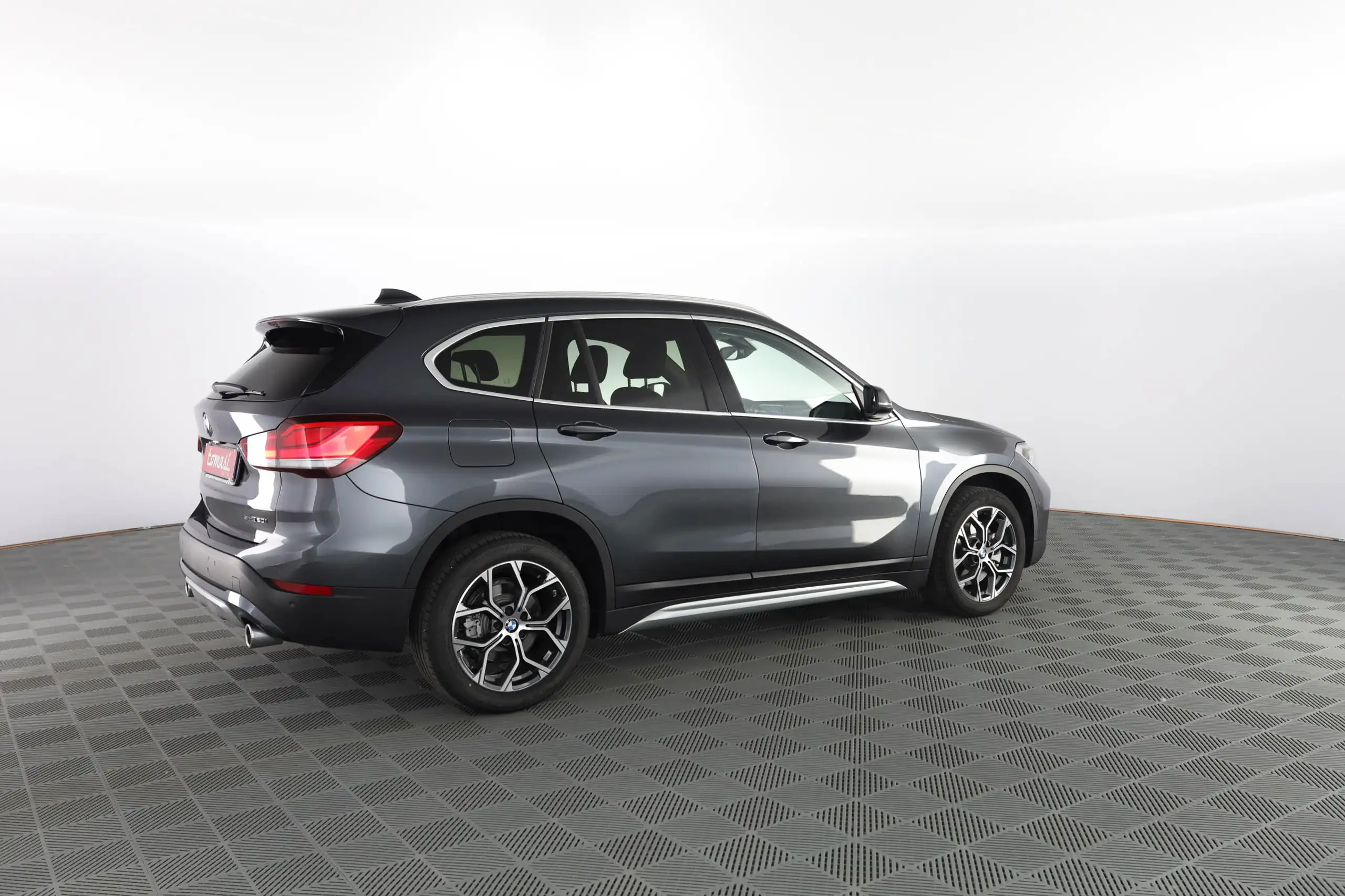 BMW - X1