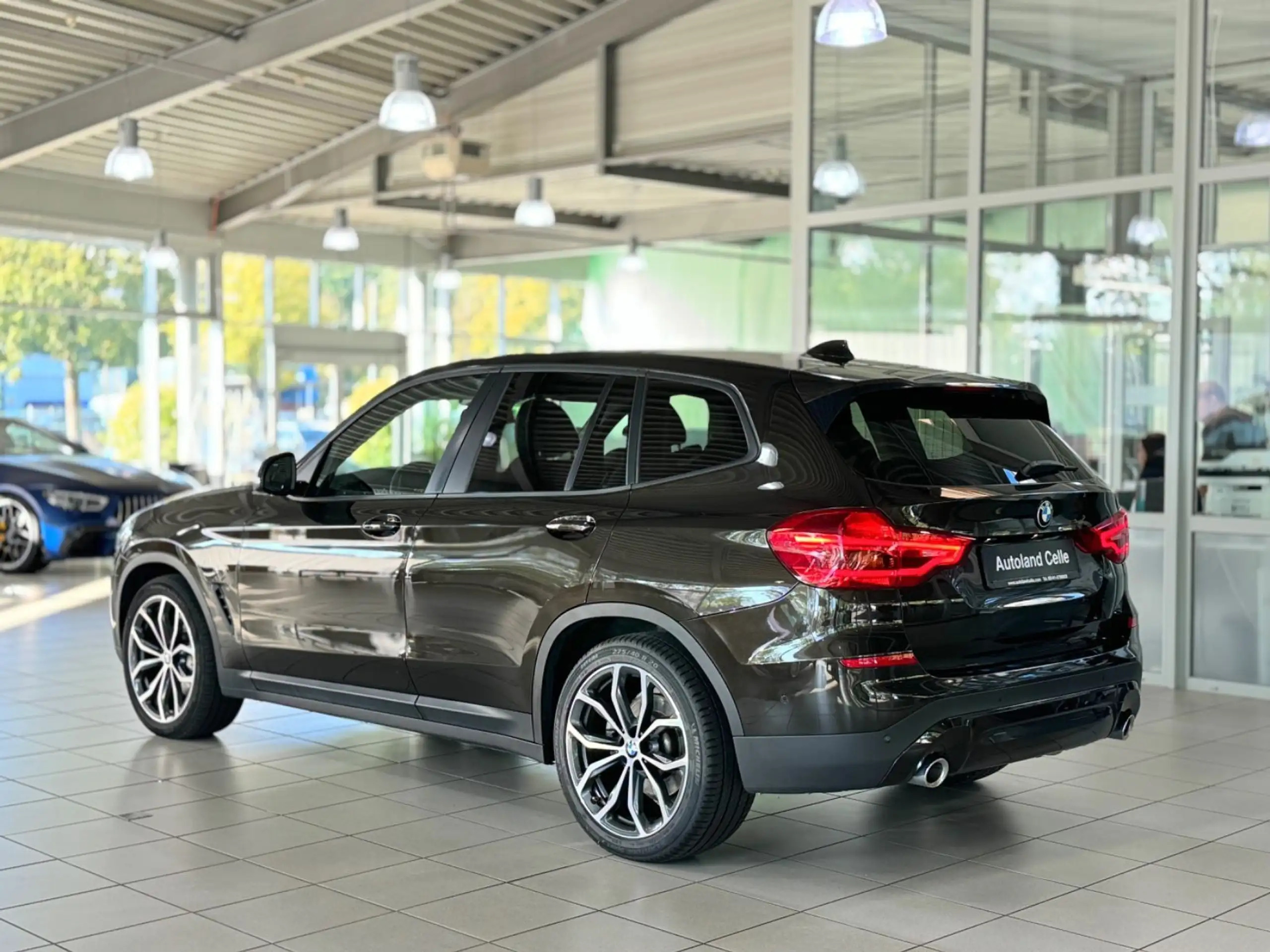 BMW - X3